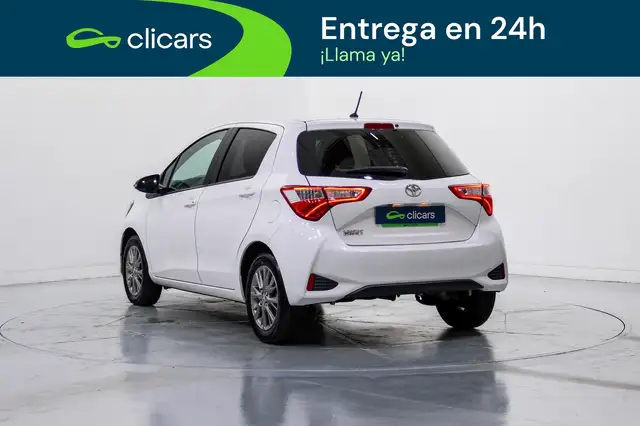 Toyota Yaris view 9