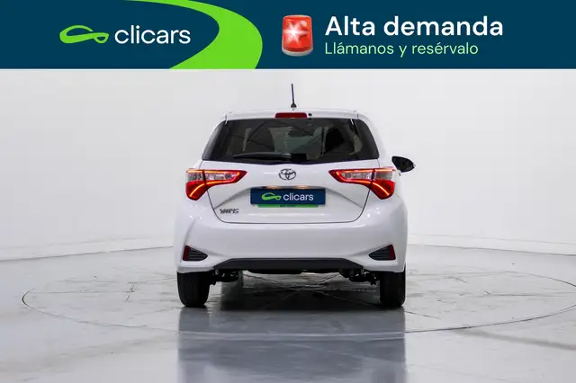 Toyota Yaris view 4