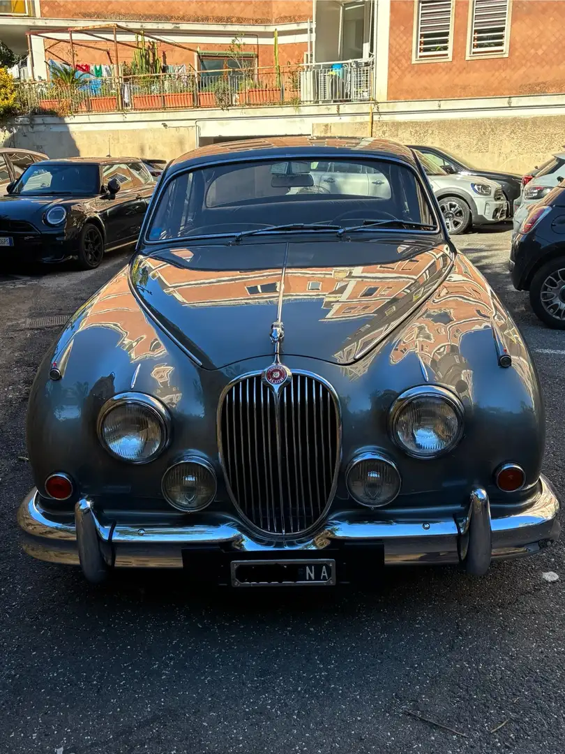 Jaguar MK II 3.4 Gris - 1