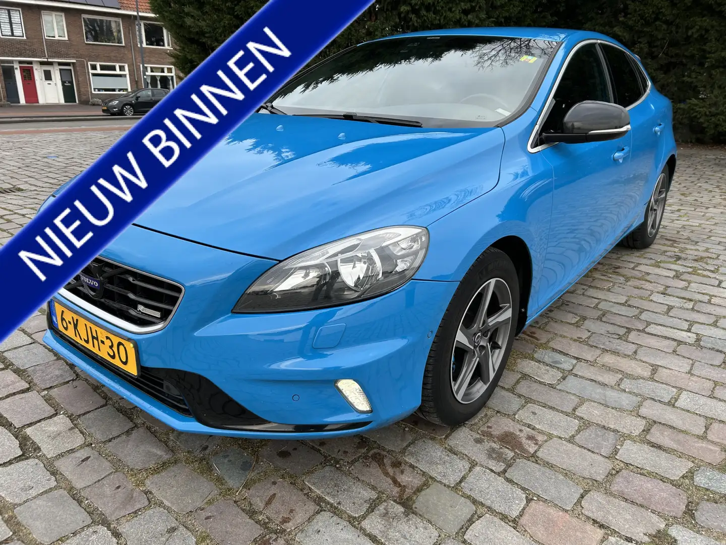 Volvo V40 1.6 T3 R-Design leuke frisse complete auto Blauw - 1