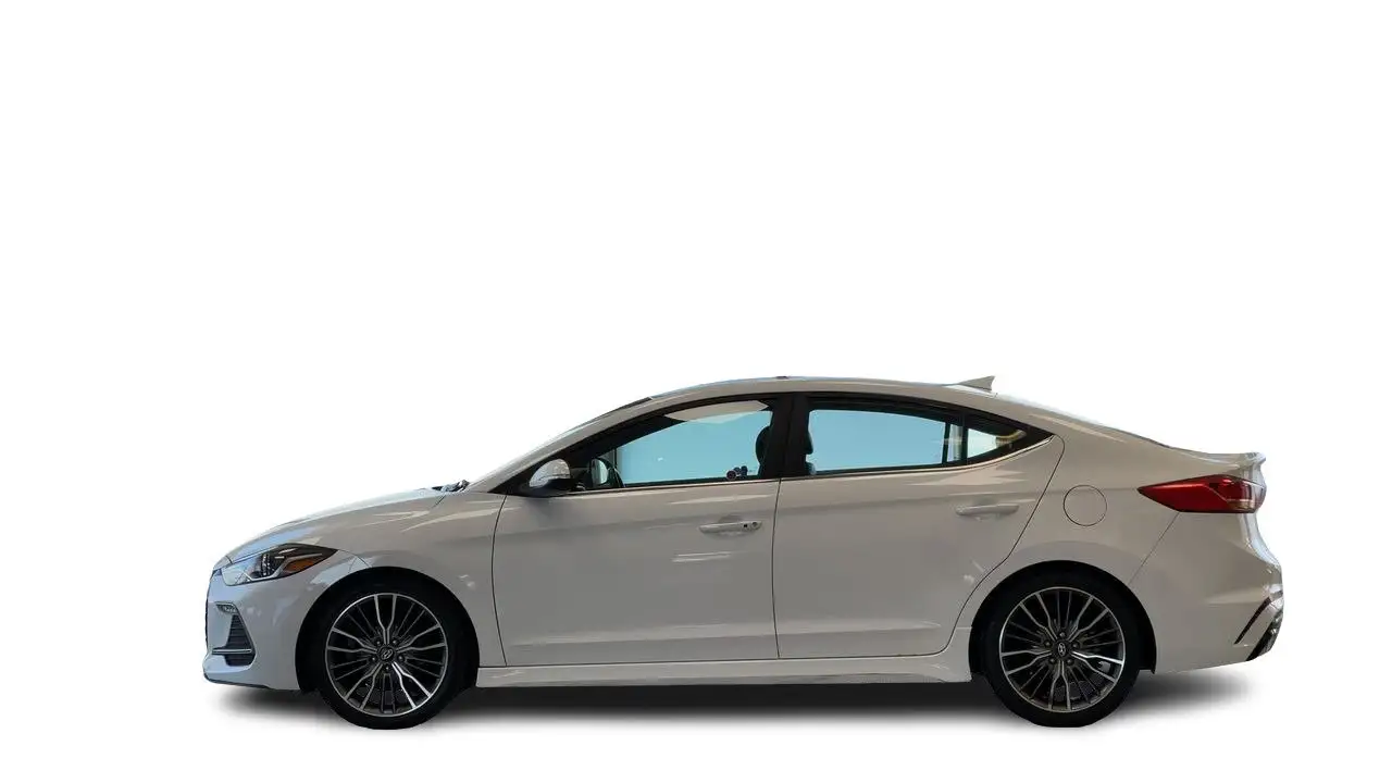 Hyundai ELANTRA снимка Hyundai ELANTRA
