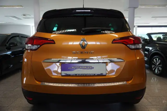 Renault Scenic view 6