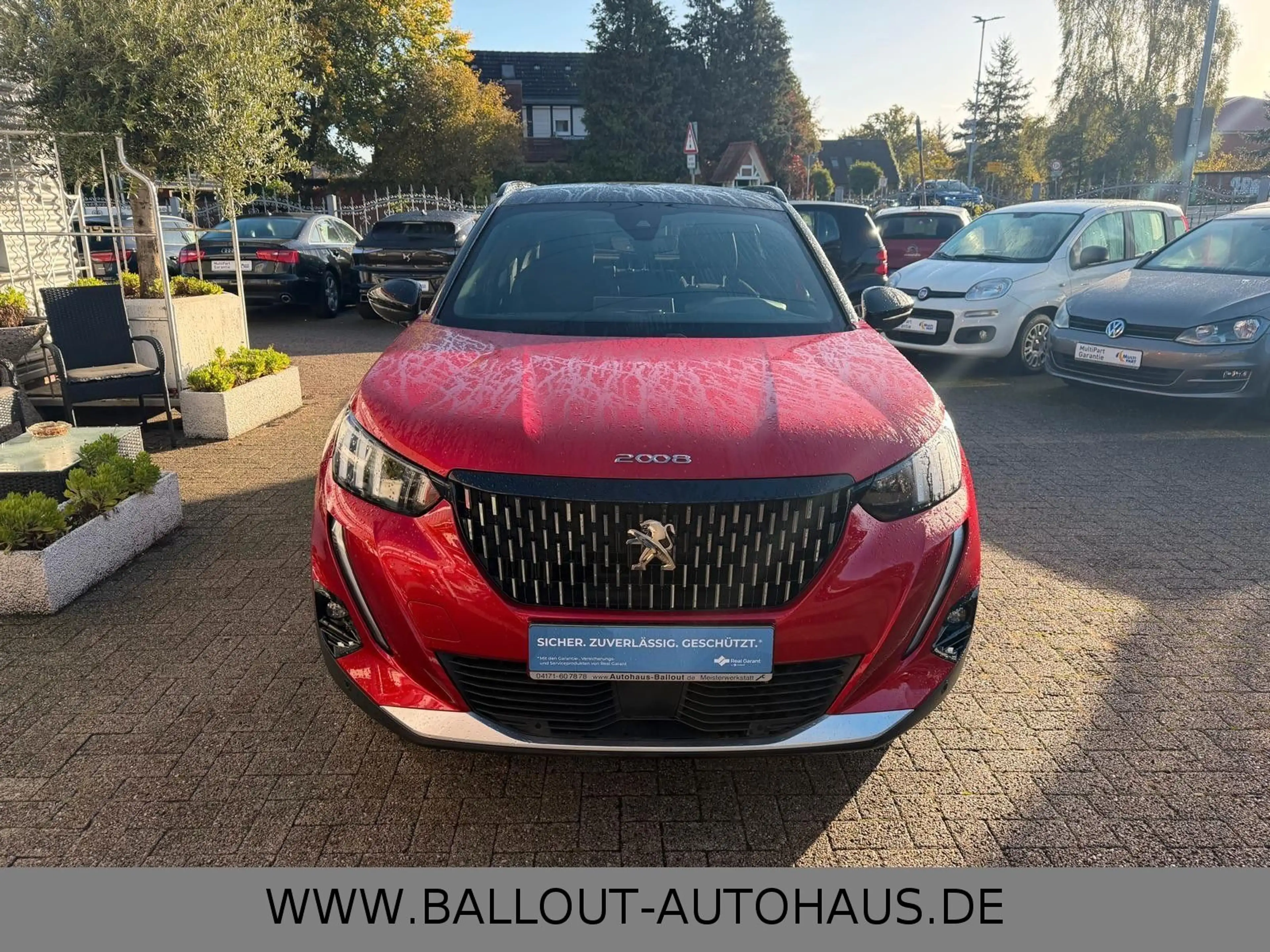 Peugeot 2008 GT Pack*2.HAND*PANO*ACC*SPUR*TEMP*FOCAL* — photo 3
