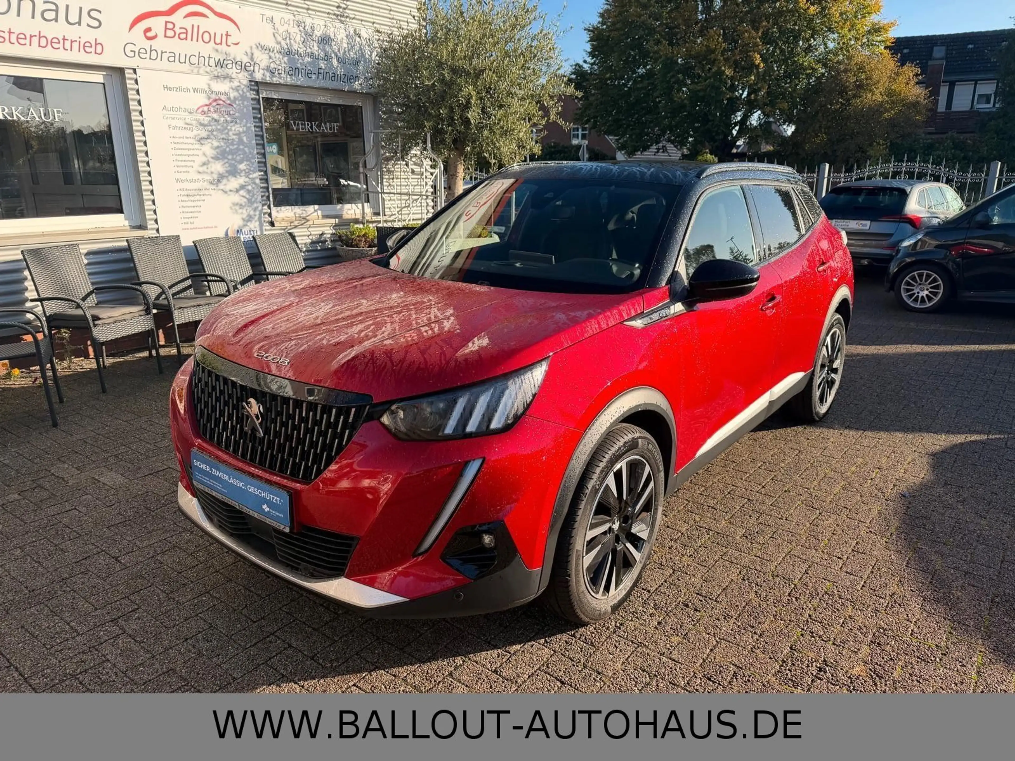 Peugeot 2008 GT Pack*2.HAND*PANO*ACC*SPUR*TEMP*FOCAL* — photo 2