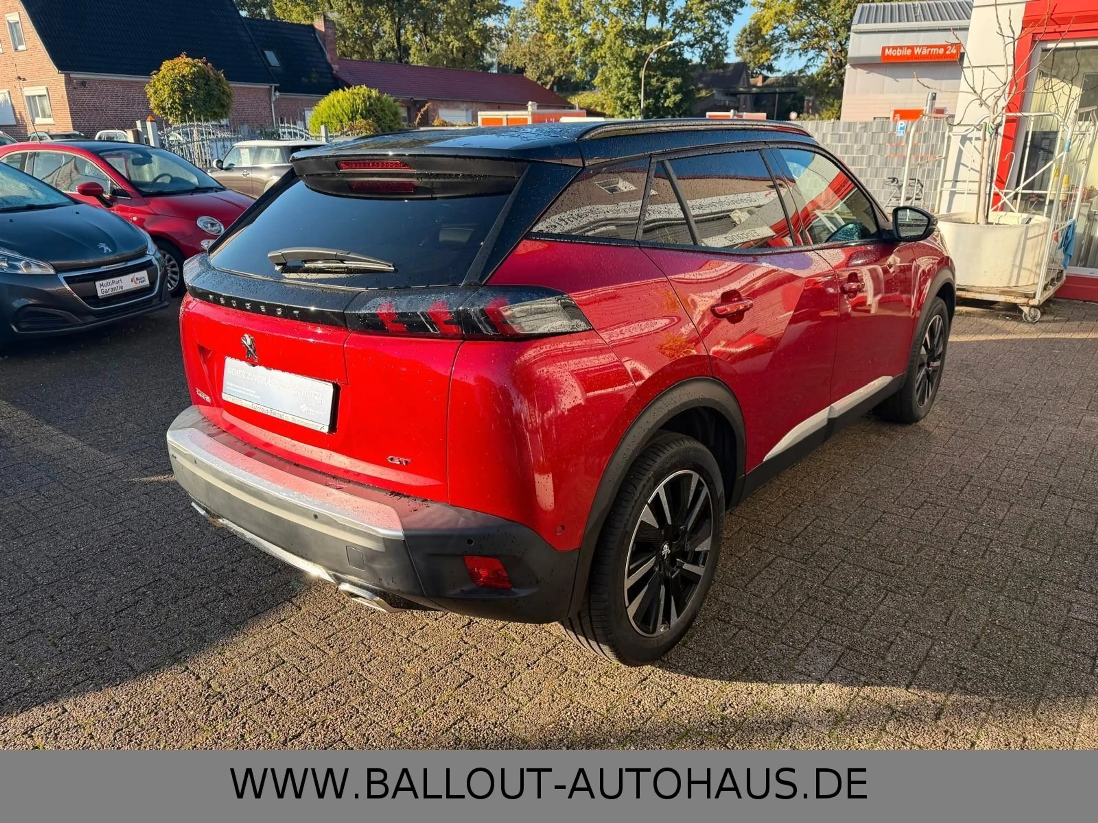 Peugeot 2008 GT Pack*2.HAND*PANO*ACC*SPUR*TEMP*FOCAL* — photo 5