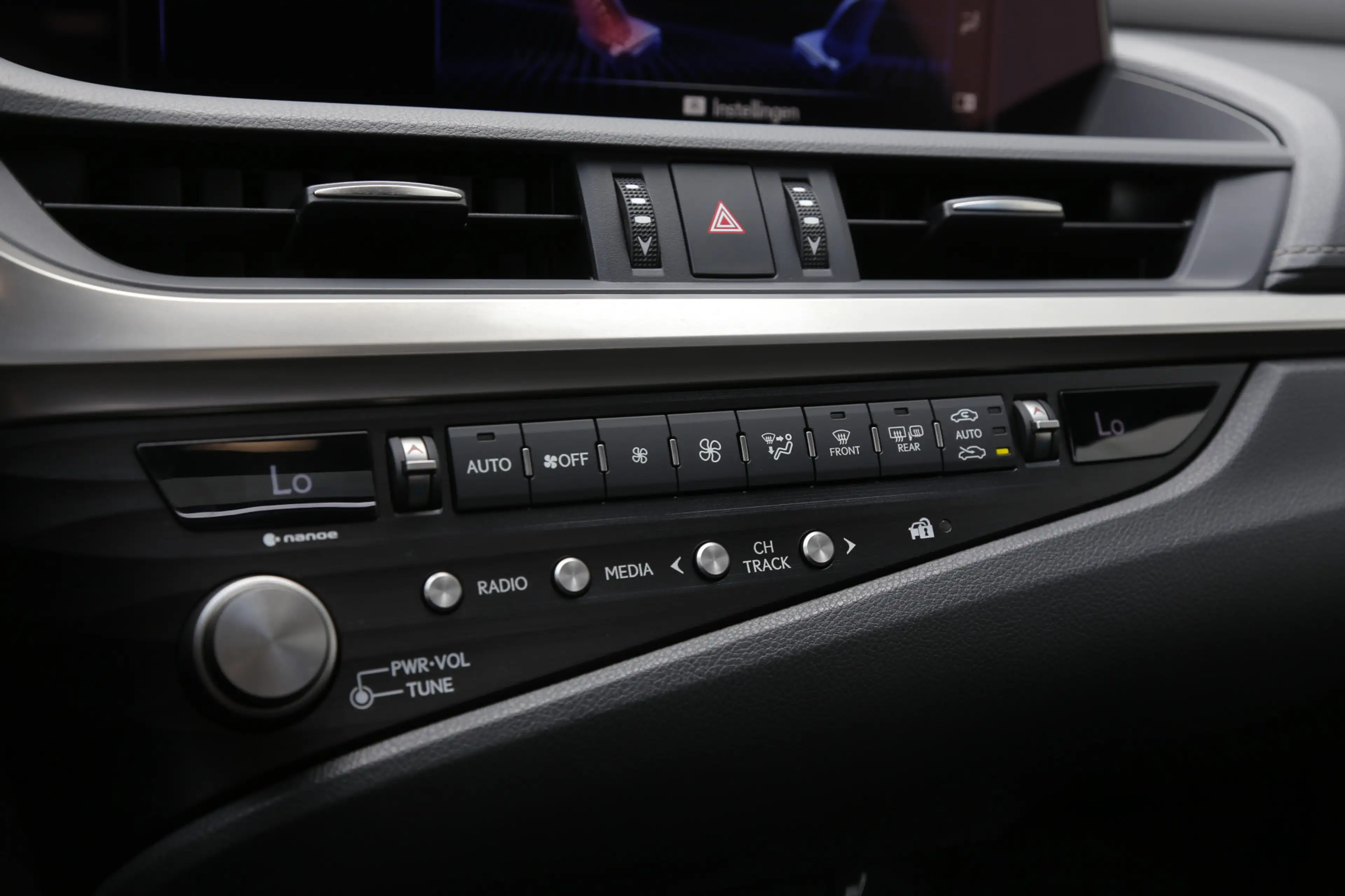 Lexus ES 300 300h F Sport *Lexus fabrieksg.t/m07-2031*Perfect L — photo 18
