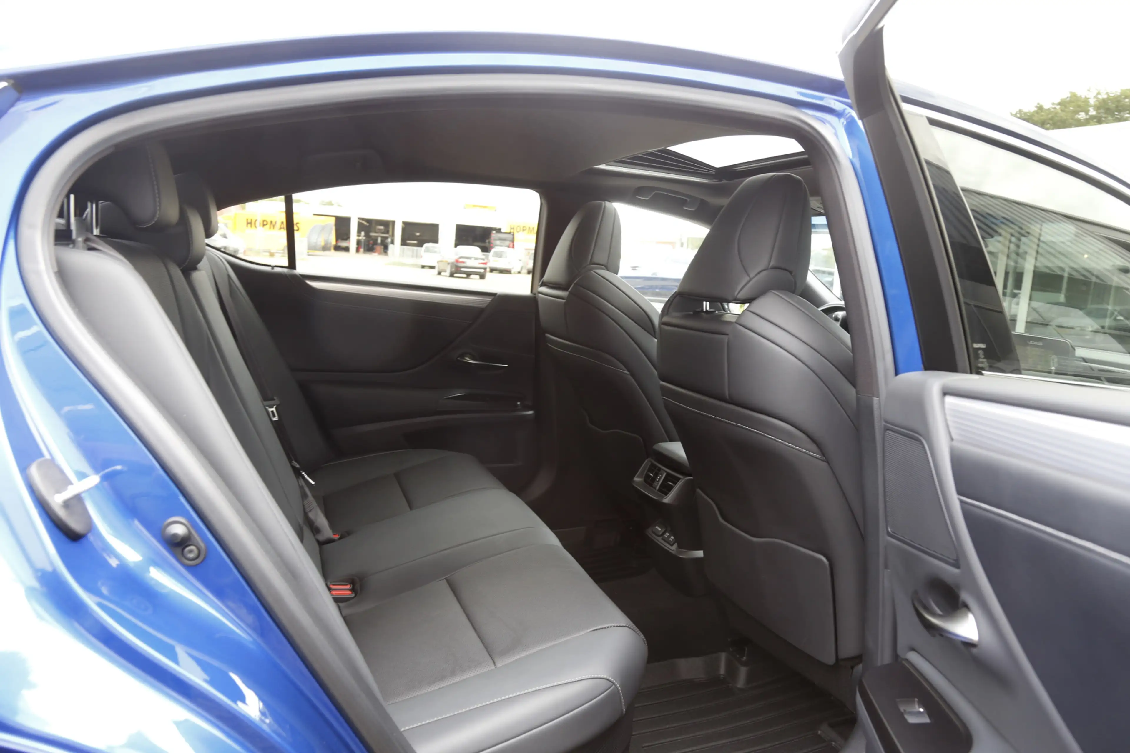 Lexus ES 300 300h F Sport *Lexus fabrieksg.t/m07-2031*Perfect L — photo 33