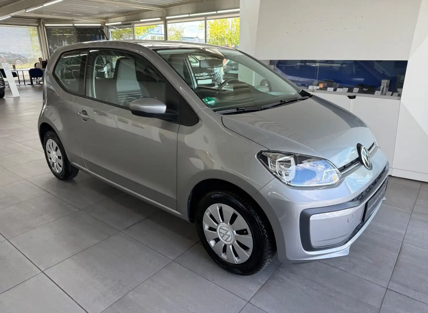 Volkswagen up! *eco up!*Klima*Maps+More*Bluetooth* Silber - 1