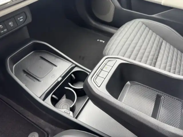 Kia Ev4 view 15