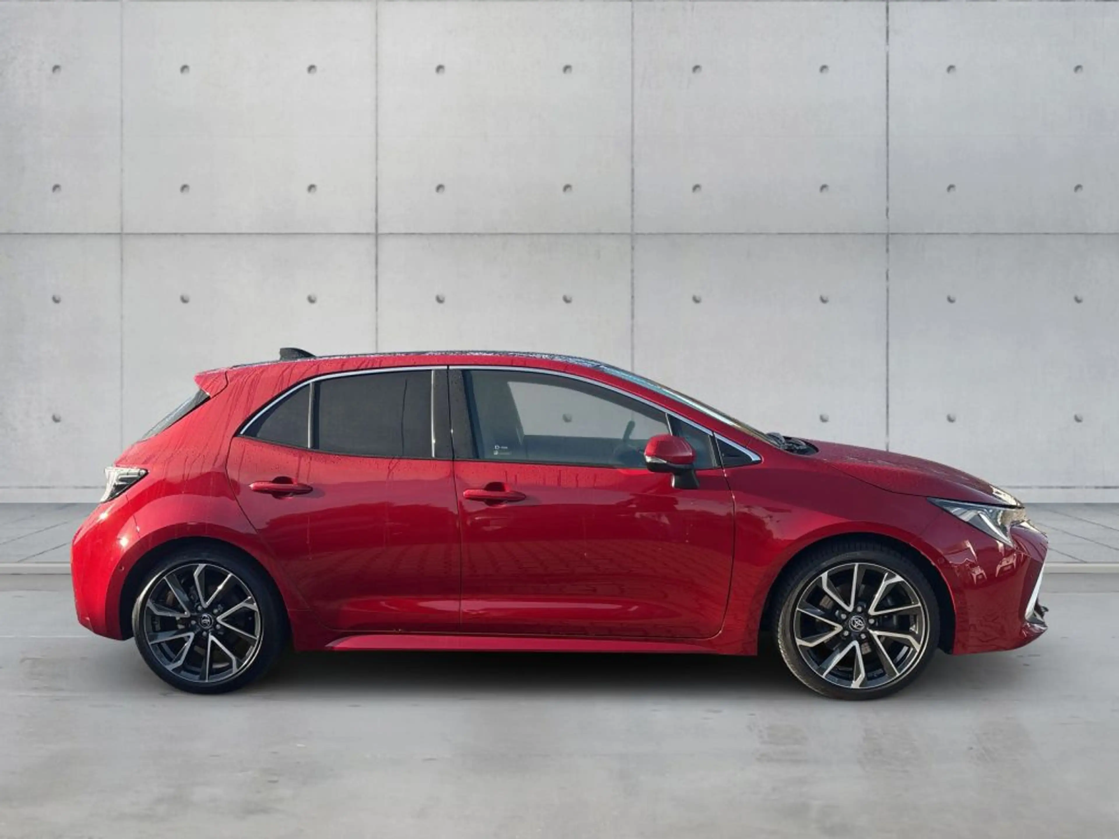 Toyota Corolla 2.0 Hybrid Lounge — photo 5