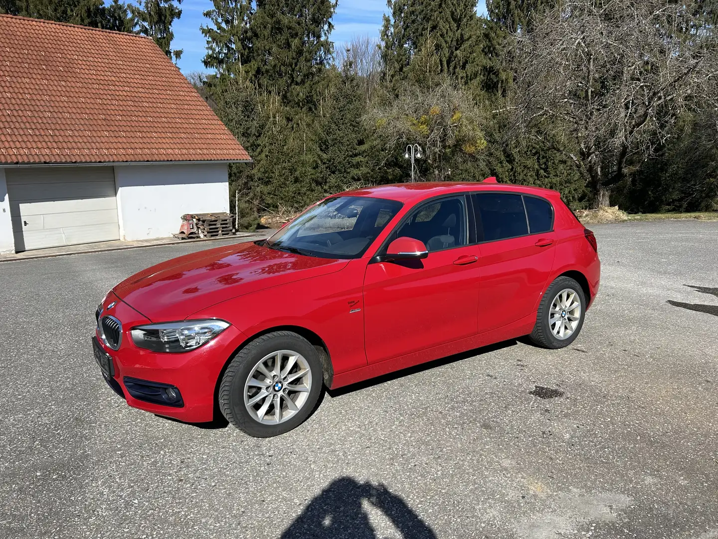 BMW 114 114d Sport Line - 1