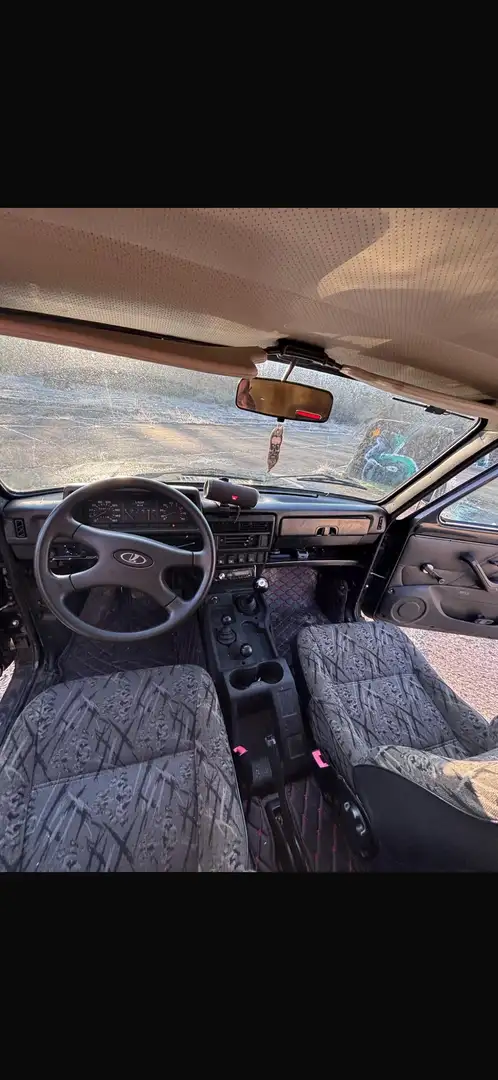 Lada Niva 1.7i - 2