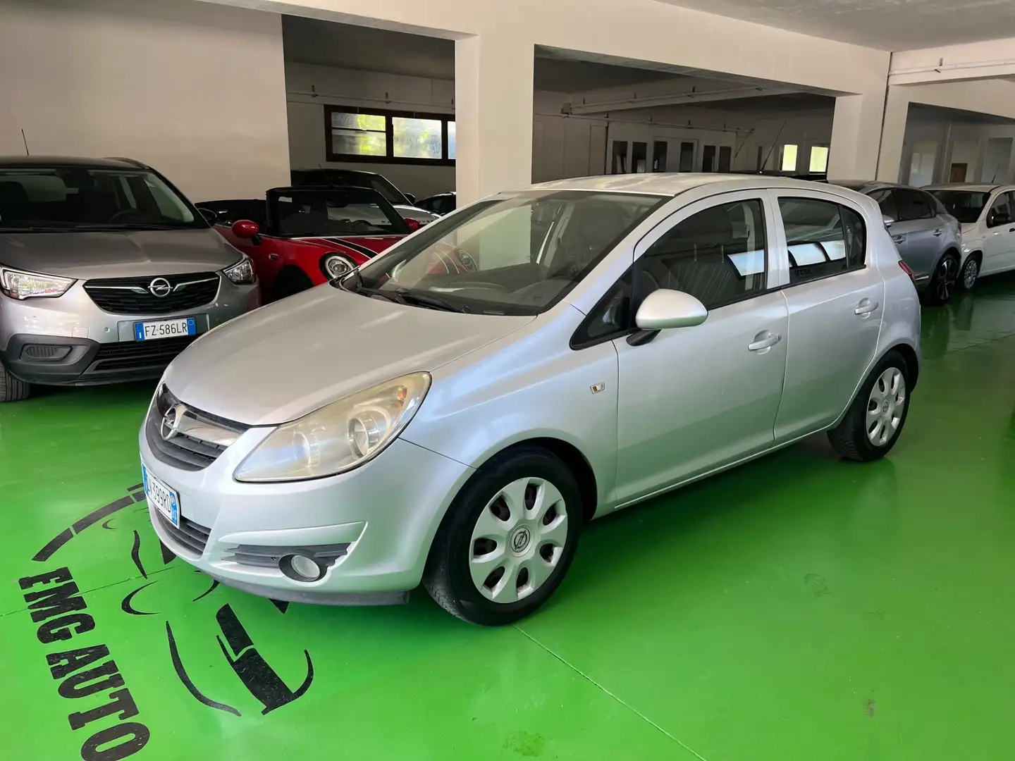 Opel Corsa Opel Corsa 1.2 5 porte Gpl Gris - 1
