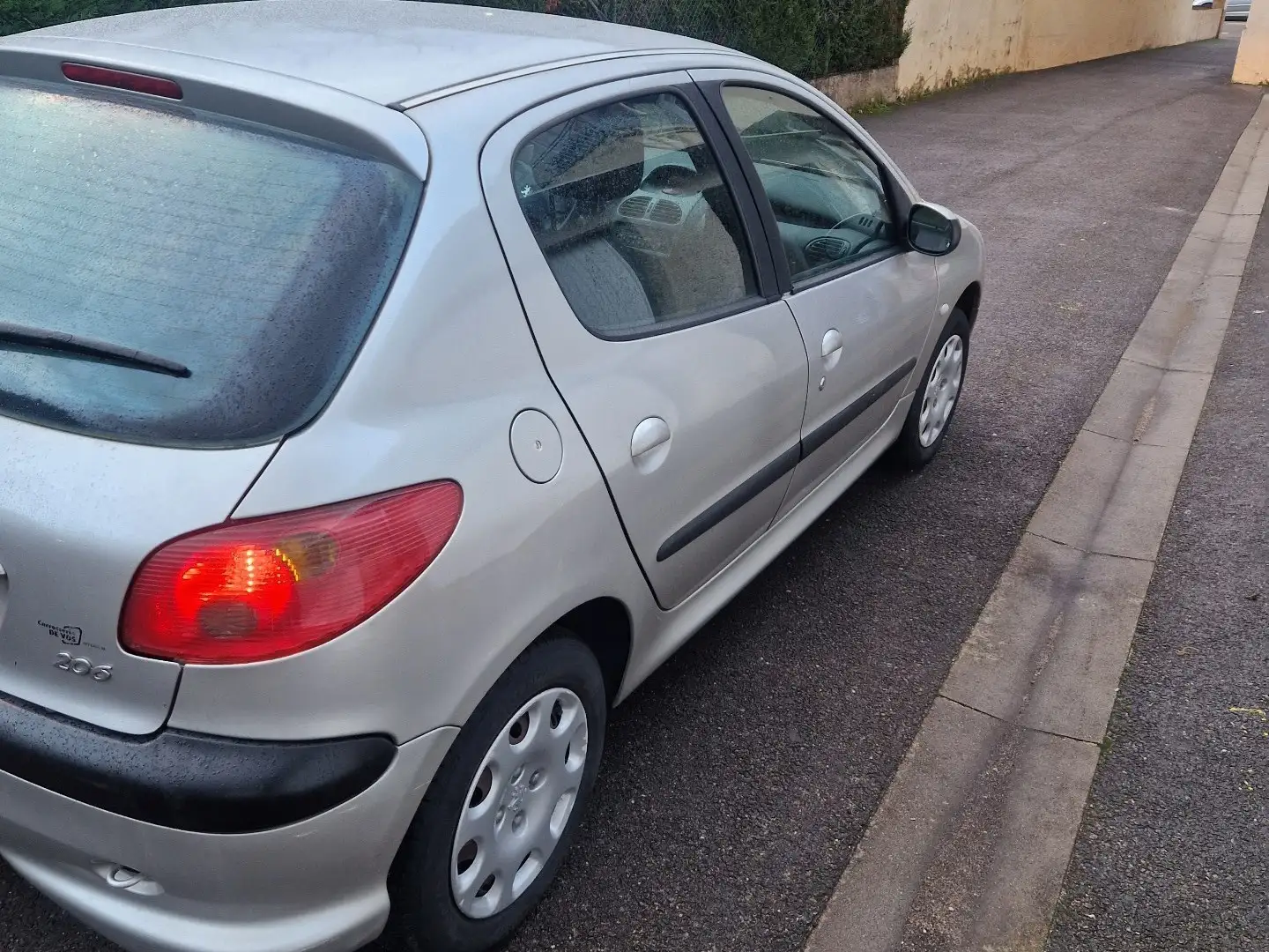 Peugeot 206 1.4i Pop Art Gris - 2