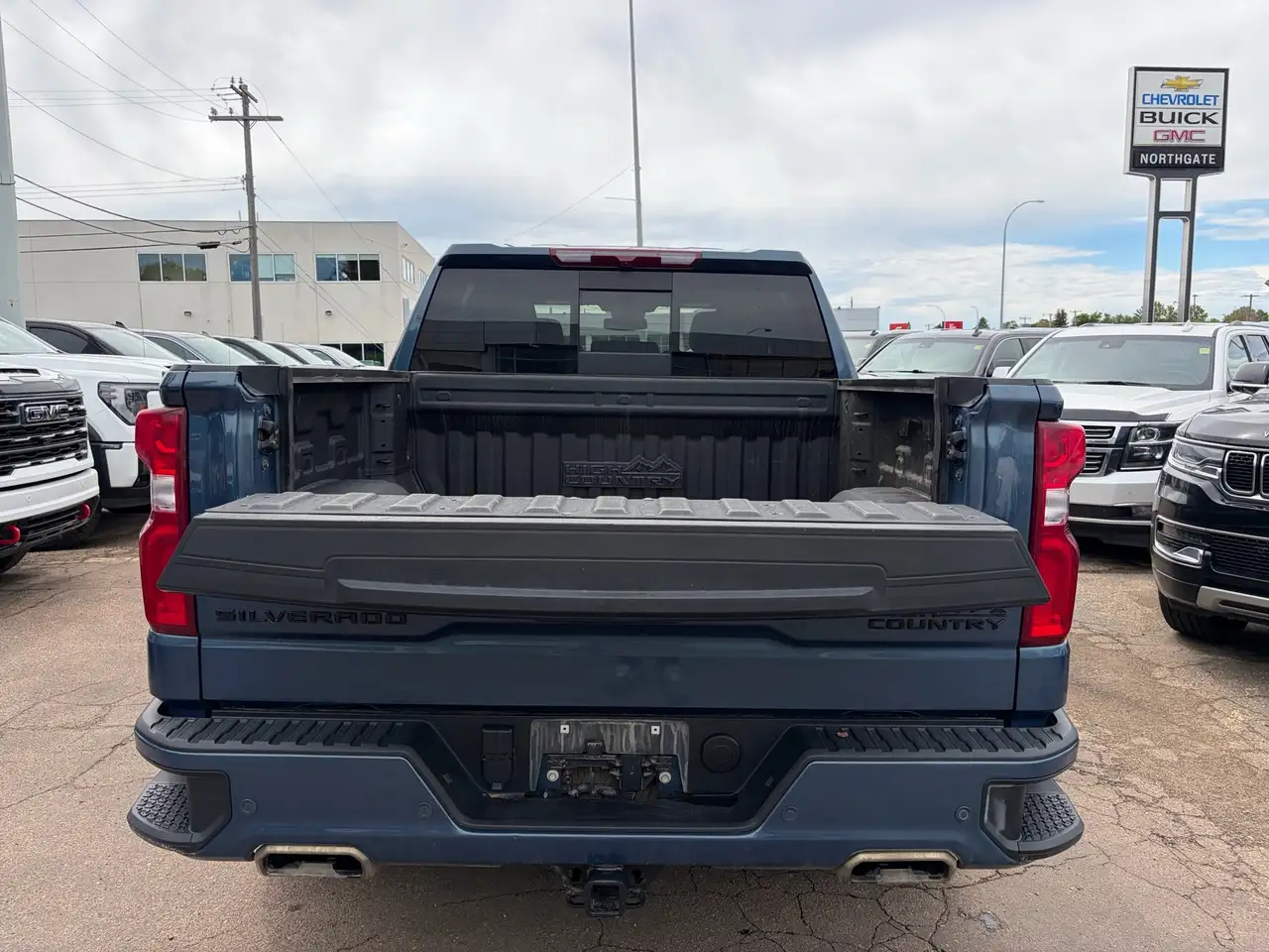 Chevrolet Silverado 1500 снимка Chevrolet Silverado 1500