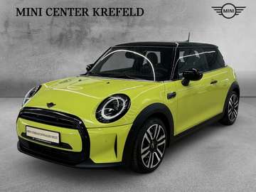 CLASSIC TRIM AUTOMATIK NAVI HuD LED PDC KAMERA