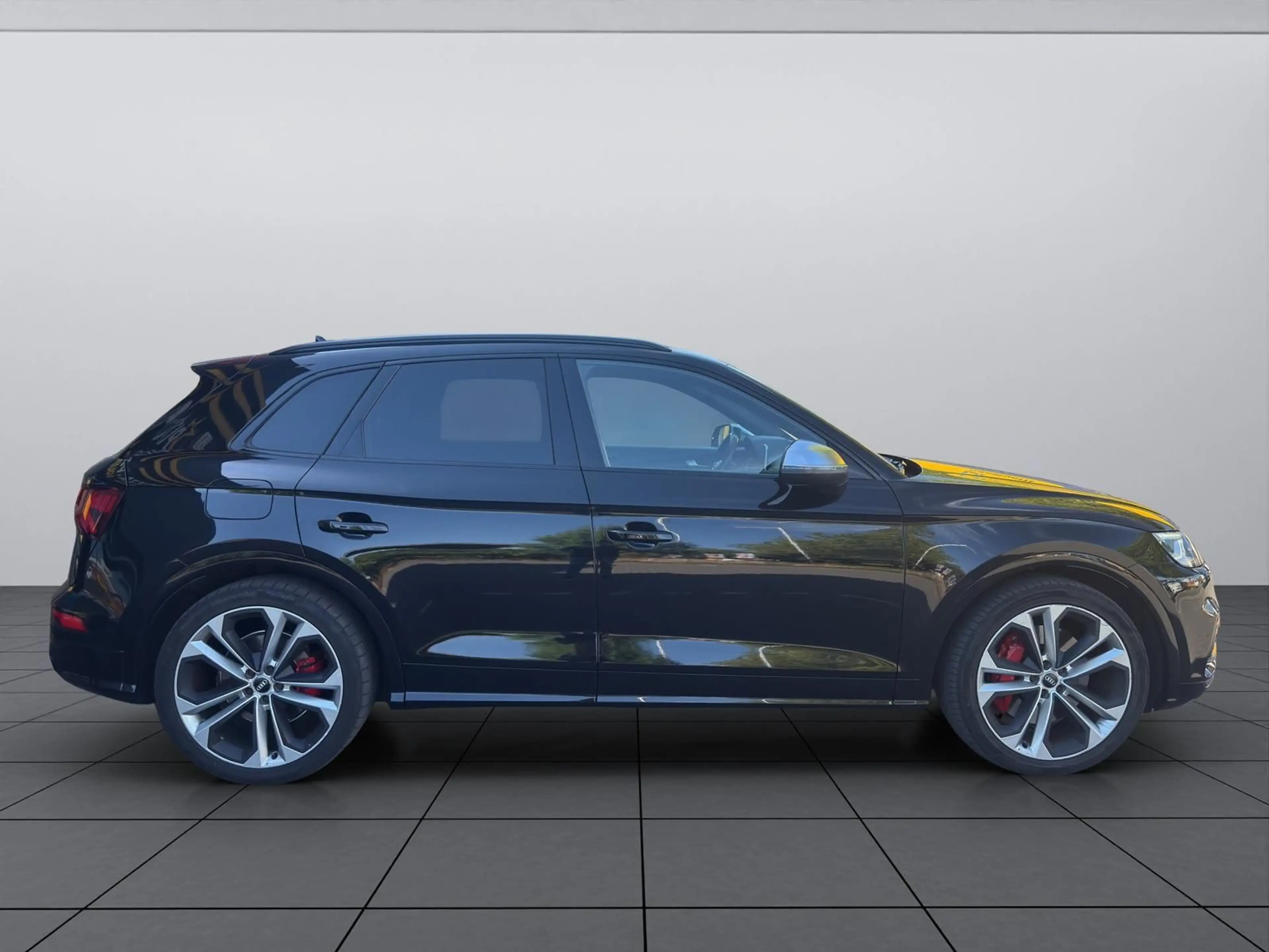 Audi SQ5 3.0 TDI quattro 3.0 V6 24V TDI — photo 7