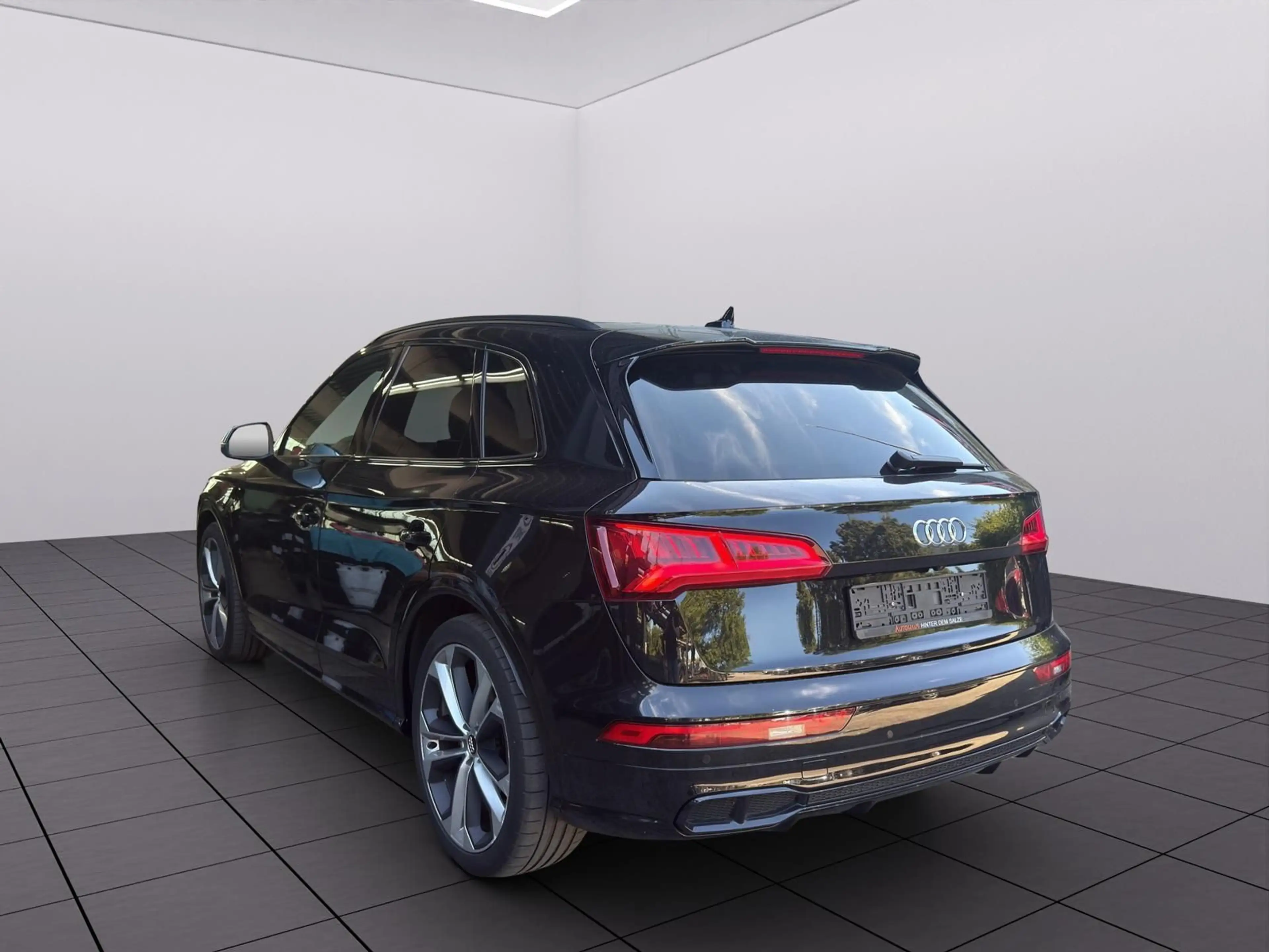 Audi SQ5 3.0 TDI quattro 3.0 V6 24V TDI — photo 4
