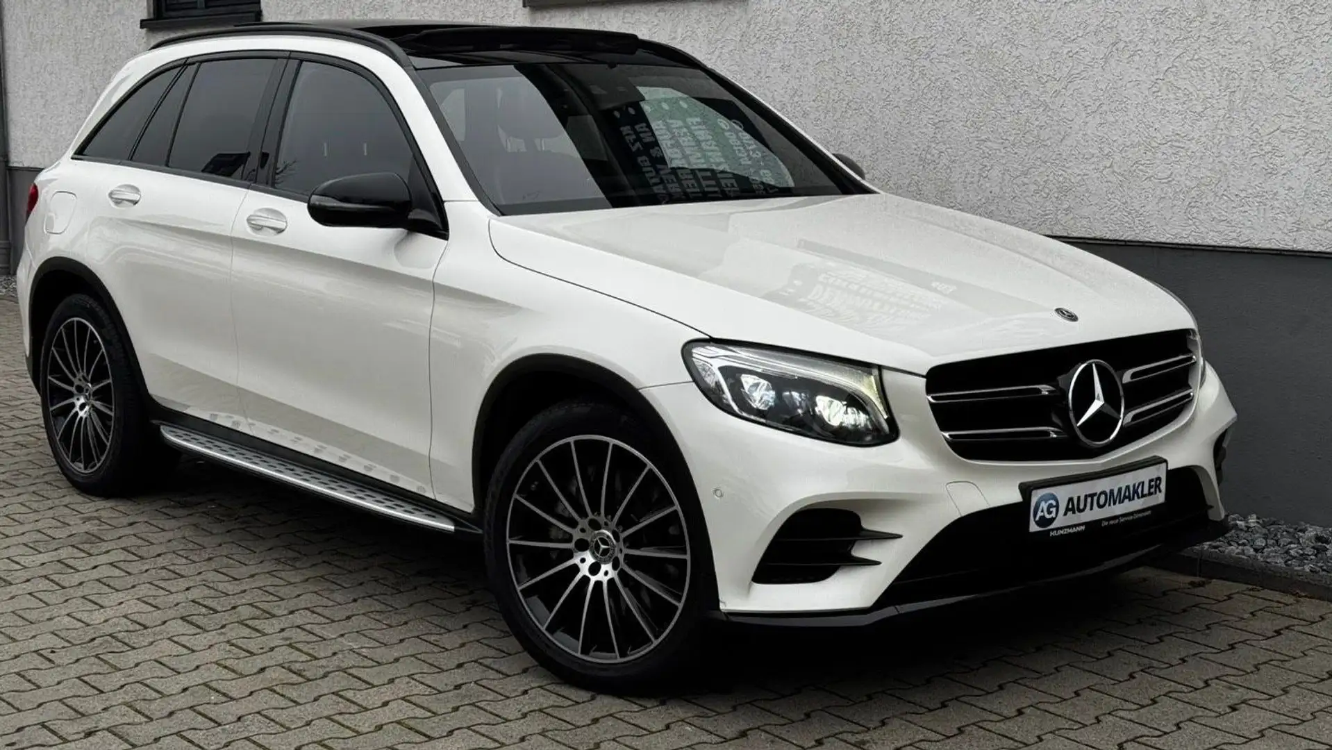 Mercedes-Benz GLC 350 d 4M. AMG Night Panorama Kam. Key.GO Blanc - 1