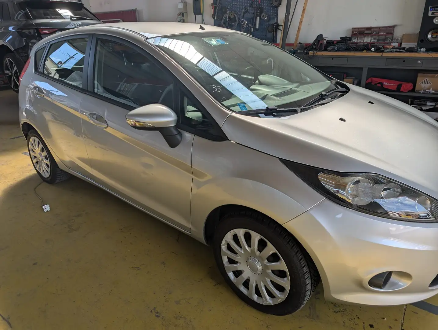 Ford Fiesta 5p 1.4i Ghia c/clima cat. - 1