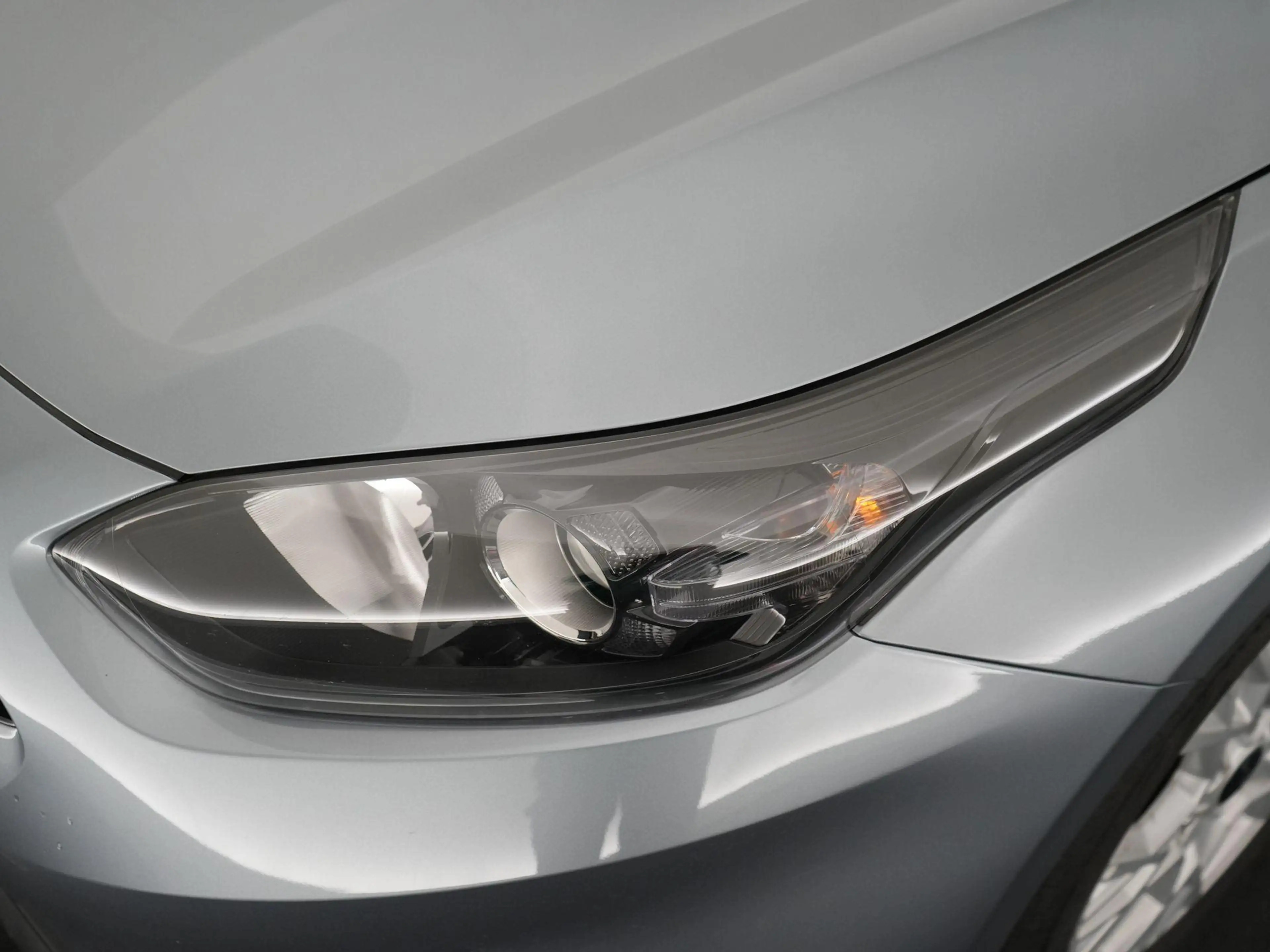 Kia Ceed / cee'd Pulse 1.0 T-GDI 100 MHEV DCT ISG — photo 12