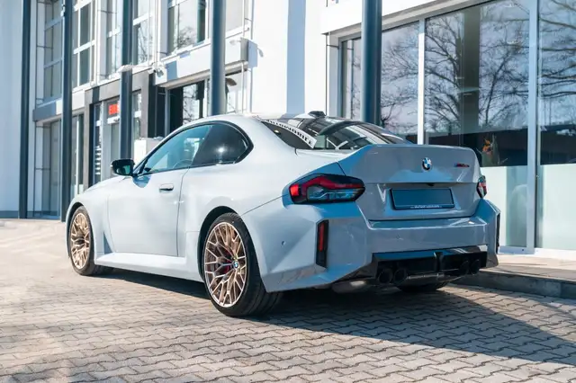 BMW M2 view 7