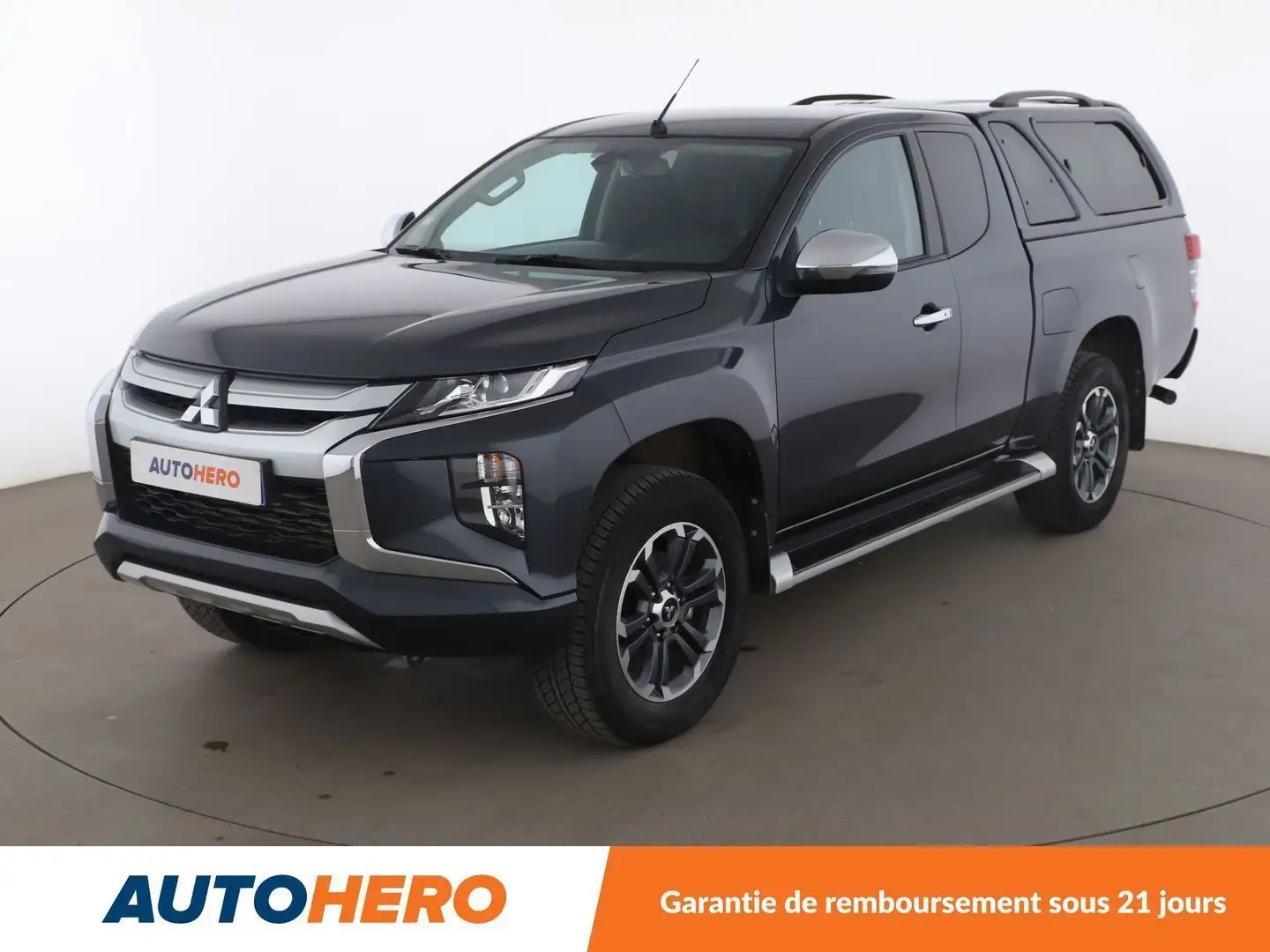 Mitsubishi L200 Club Cabine 2.2 DI-D Intense Gris - 1