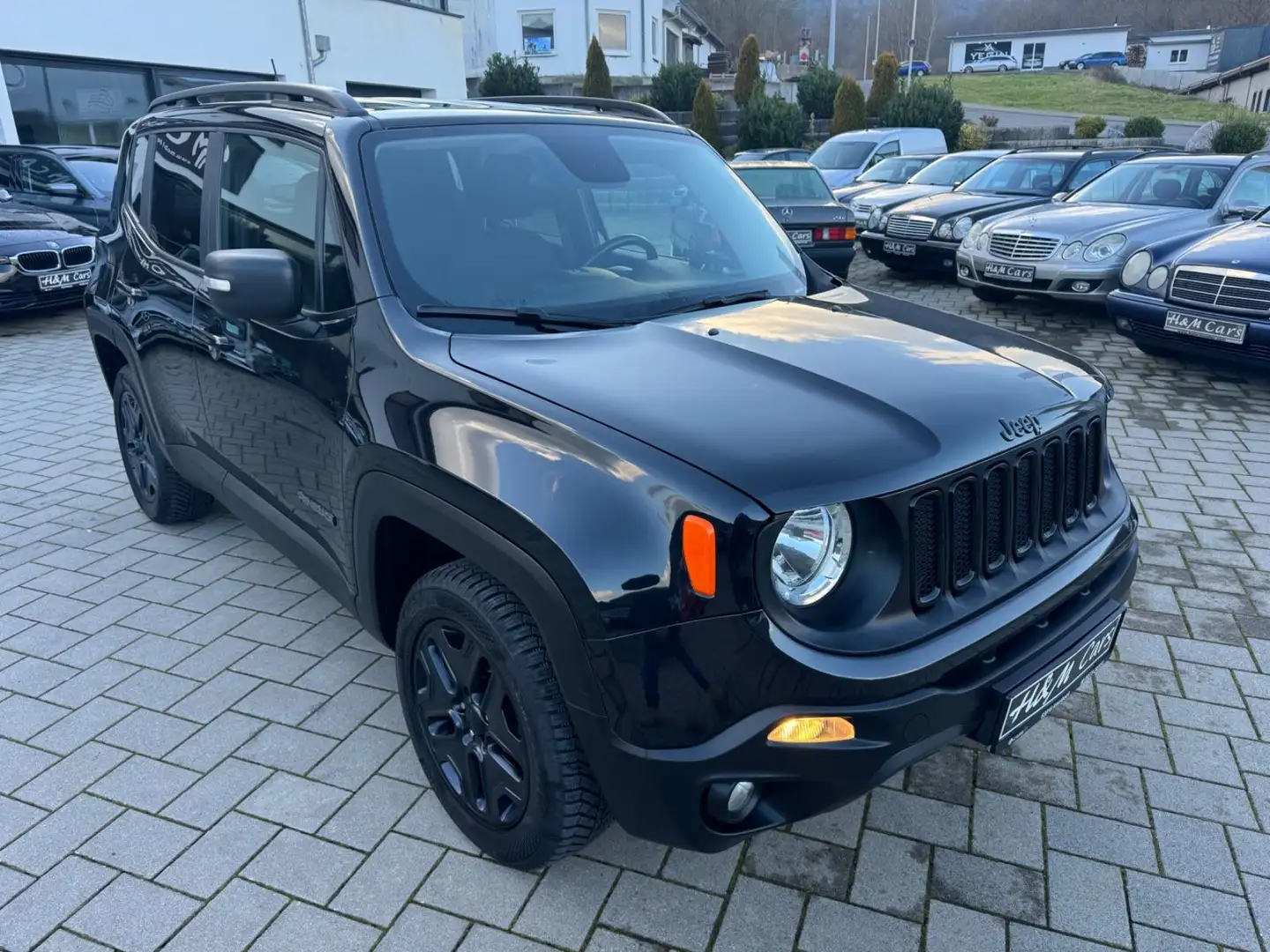 Jeep Renegade Longitude 4WD/Navi/KeyLess/ZR+Insp Neu Schwarz - 1