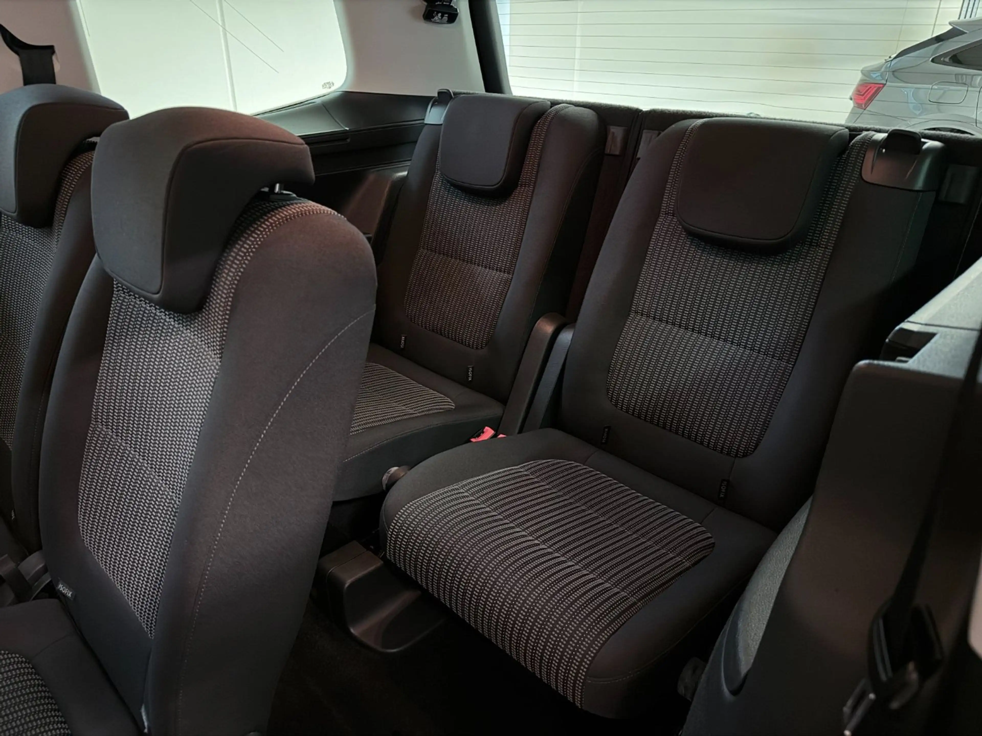 SEAT Alhambra 2.0 TDI Executive*7 SITZE*AHK*R-KAMERA* — photo 15
