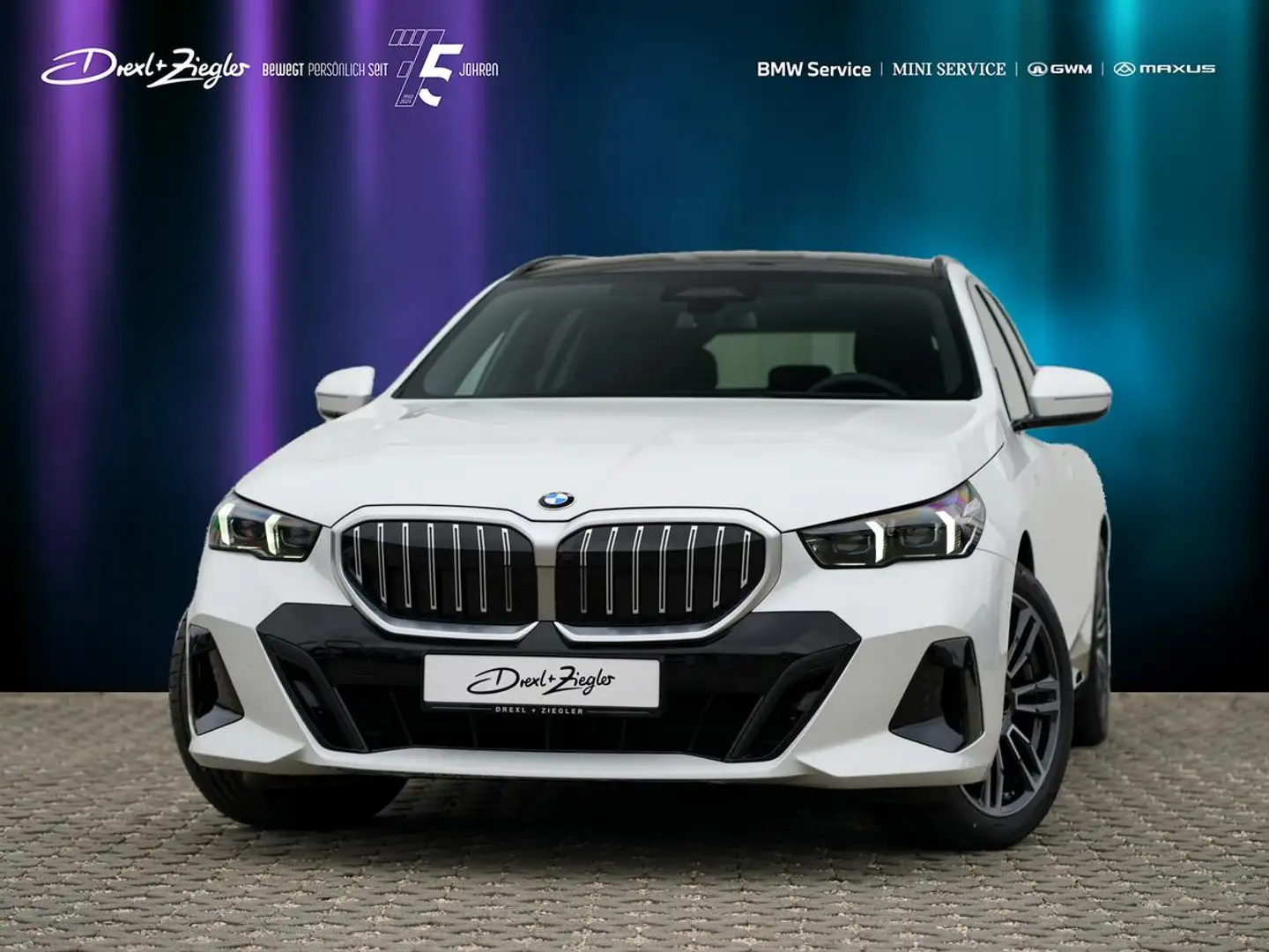 BMW 520 d xDrive Touring M Sport AHK PanoDach LiCoPro Blanco - 1