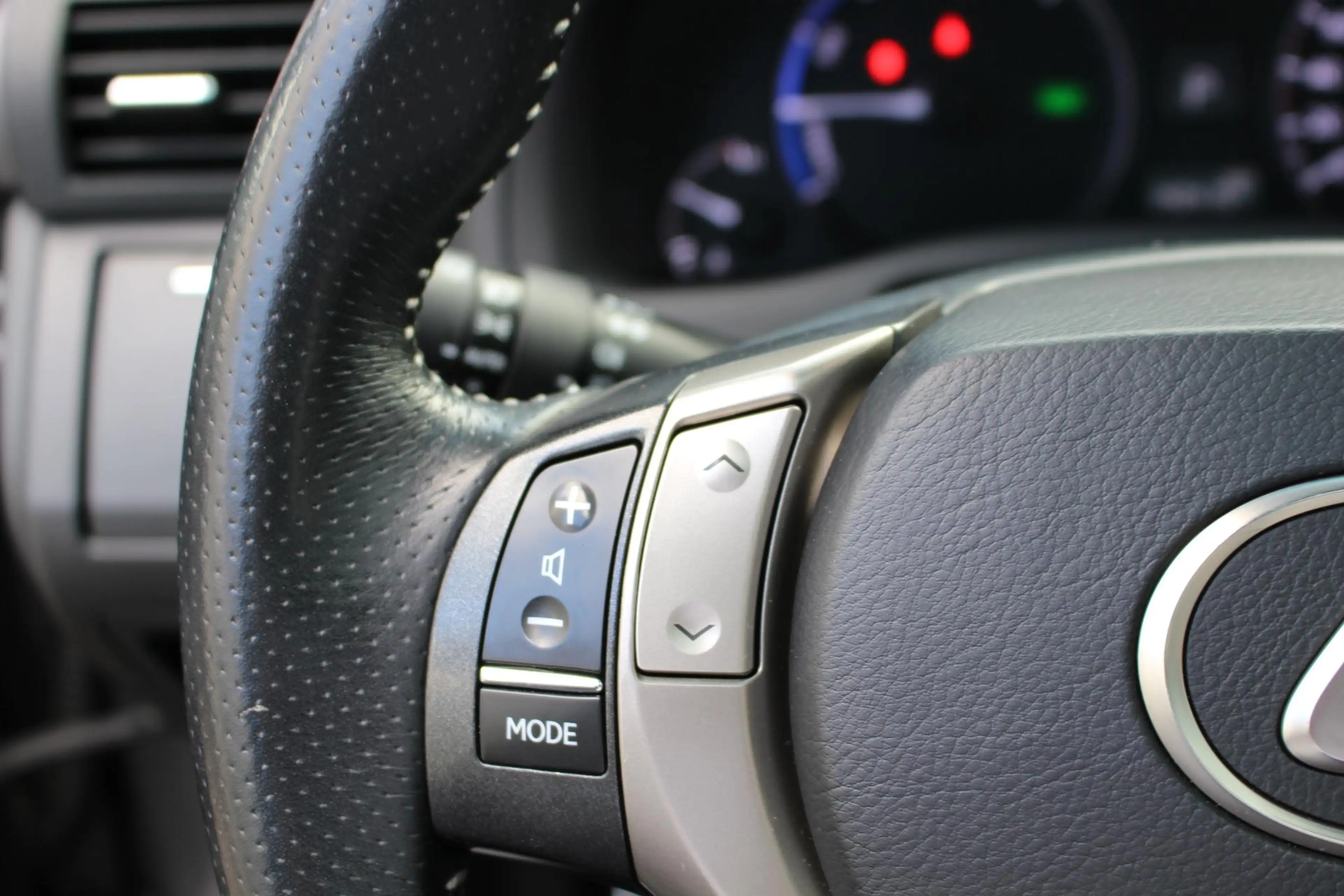 Lexus RX 450h 4WD F Sport TREKHAAK MARK-LEVINSON HEAD-UP SCHUIFD — photo 27
