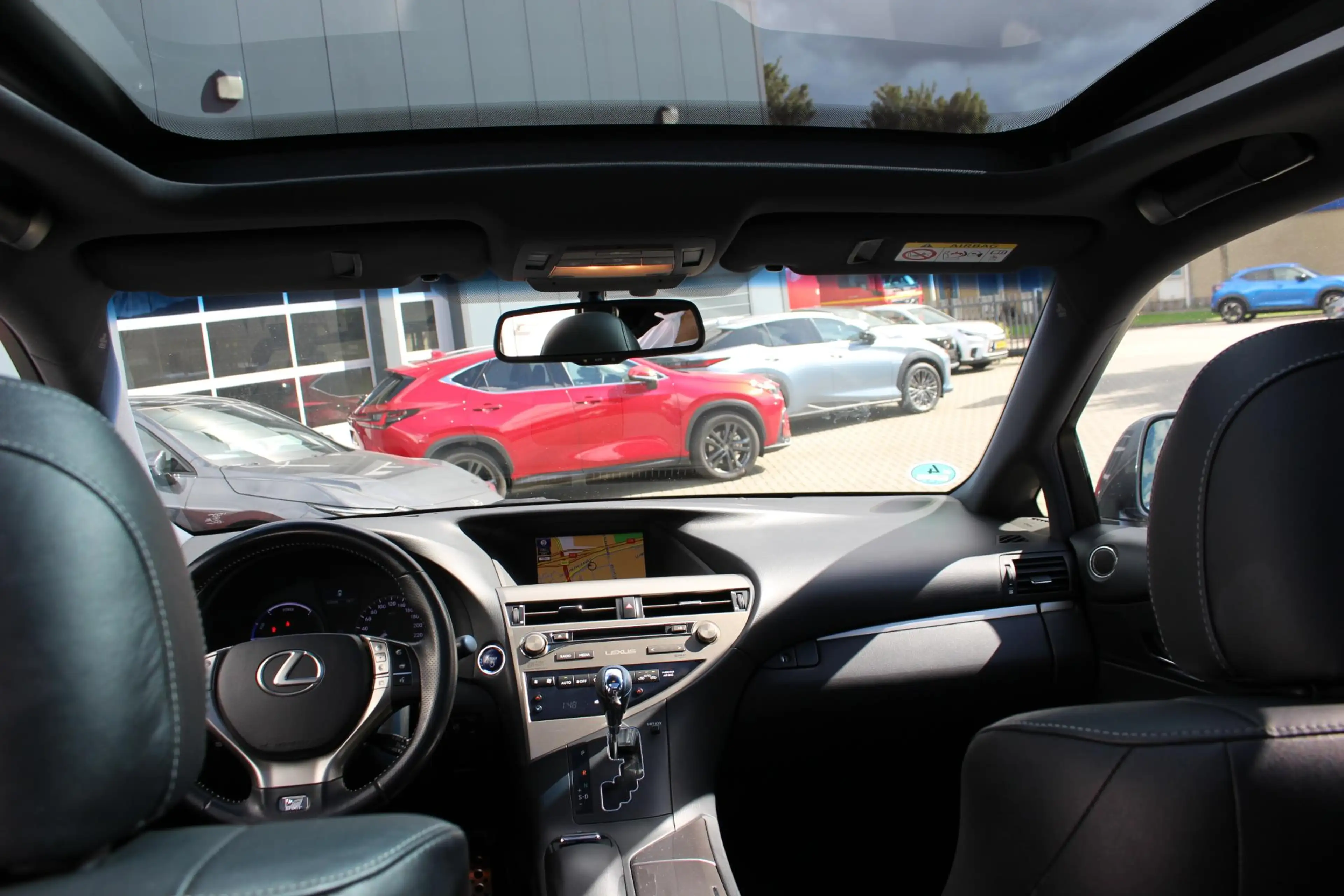 Lexus RX 450h 4WD F Sport TREKHAAK MARK-LEVINSON HEAD-UP SCHUIFD — photo 40