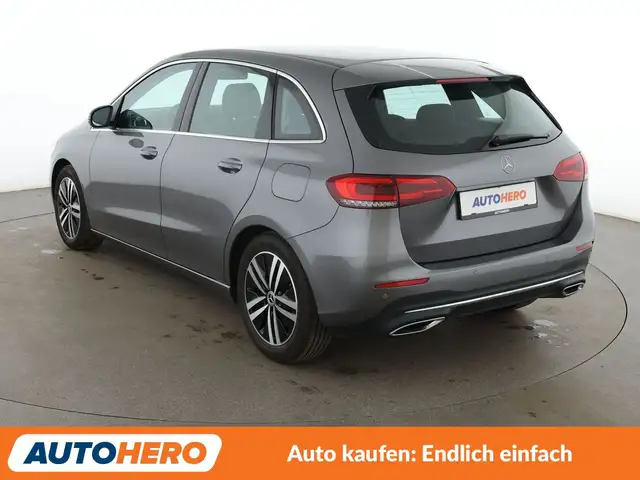 Mercedes-Benz B-Class view 4