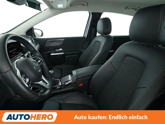 Mercedes-Benz B-Class view 10