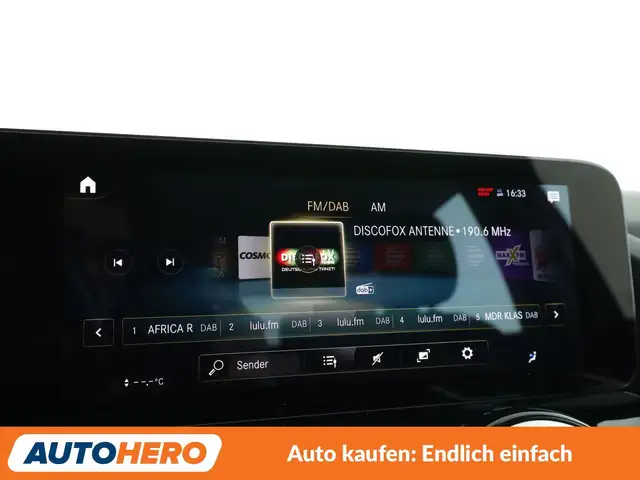 Mercedes-Benz B-Class view 23