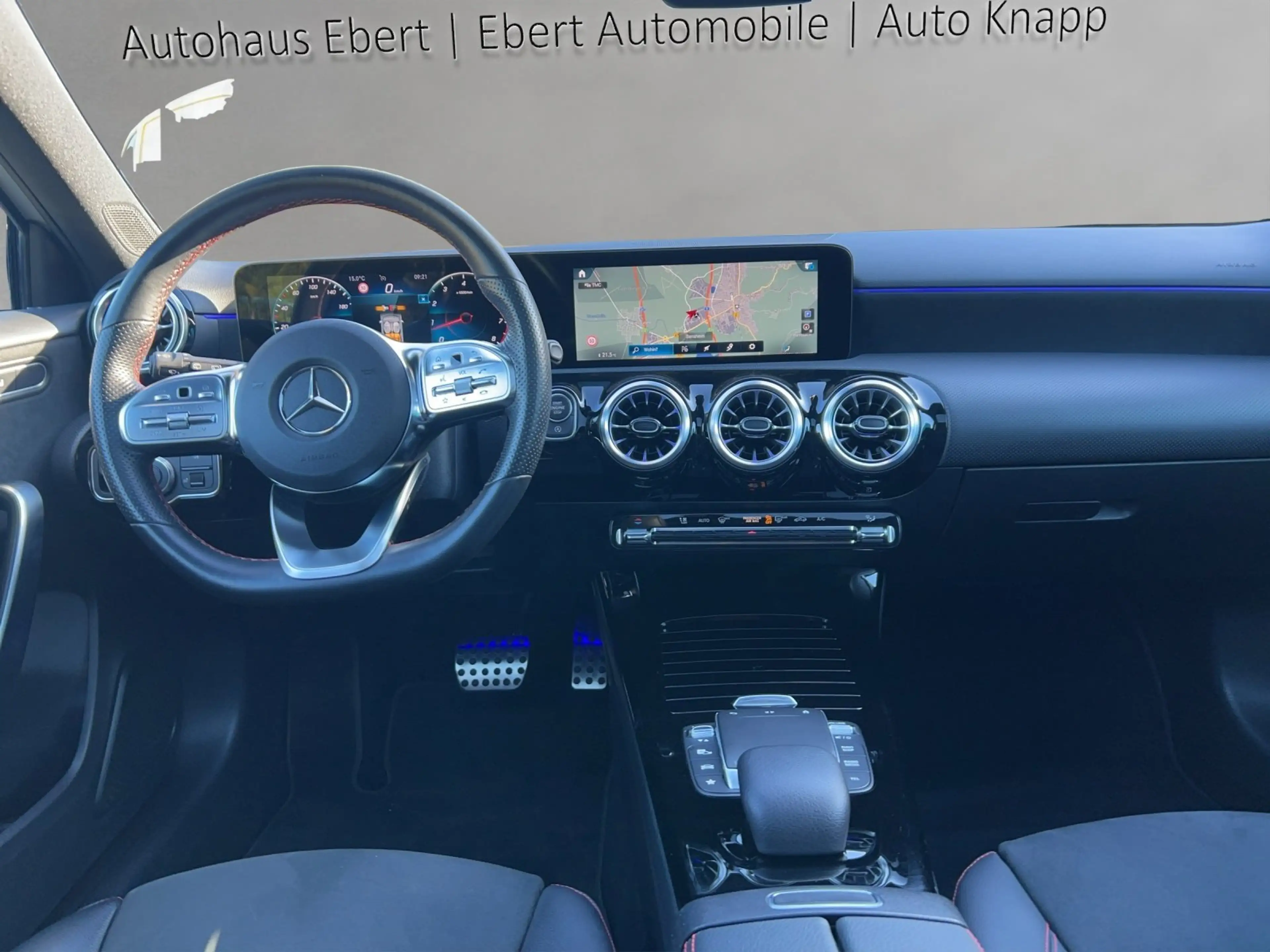 Mercedes-Benz A 250 A250 AMG Pano MLED HighEndMBUX Busin Kamra Night — photo 10