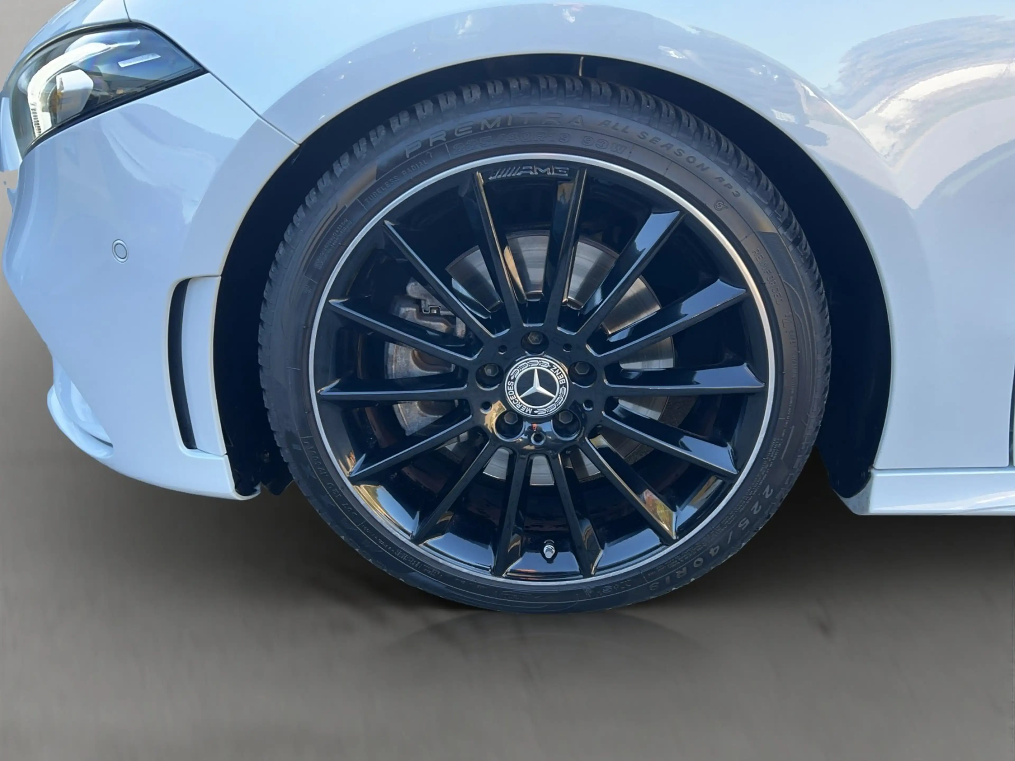 Mercedes-Benz A 250 A250 AMG Pano MLED HighEndMBUX Busin Kamra Night — photo 15