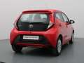 Toyota Aygo 1.0 VVT-i x-play AUTOMAAT Airco | Camera | Cruise Rood - thumbnail 19