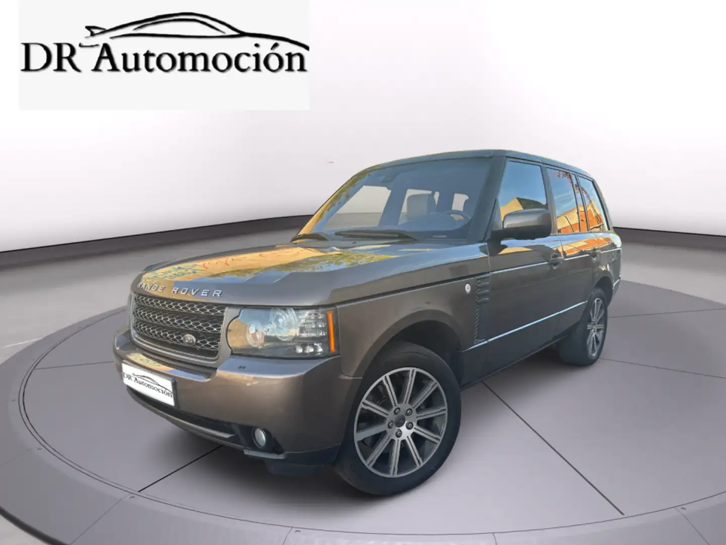 Land Rover Range Rover 4.4TdV8 Vogue Aut. Braun - 1