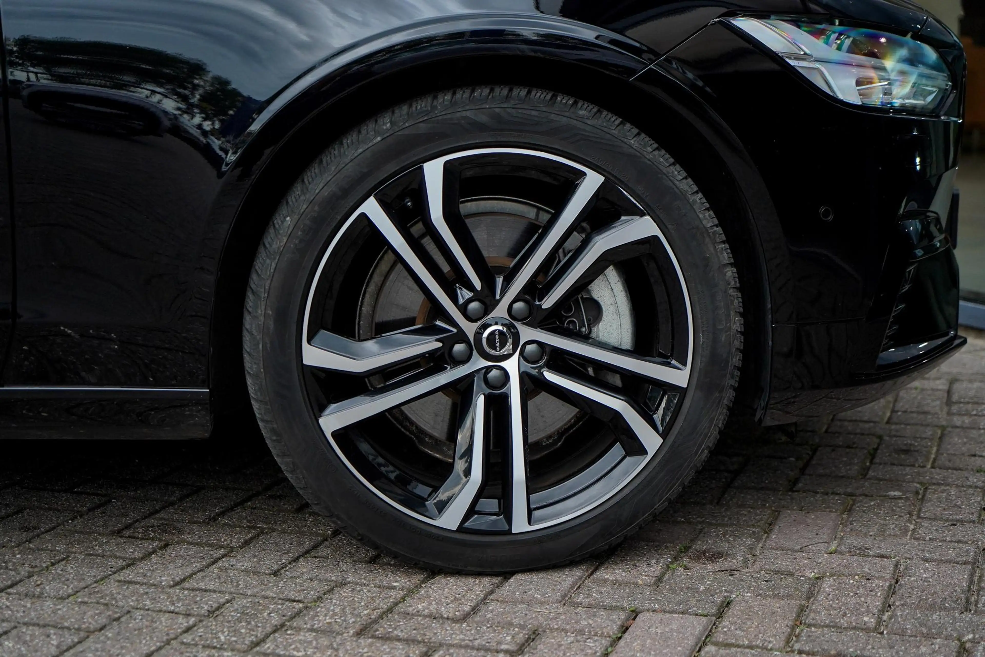 Volvo V90 2.0 T8 Plug-in hybrid AWD Ultra Executive Edition — photo 7