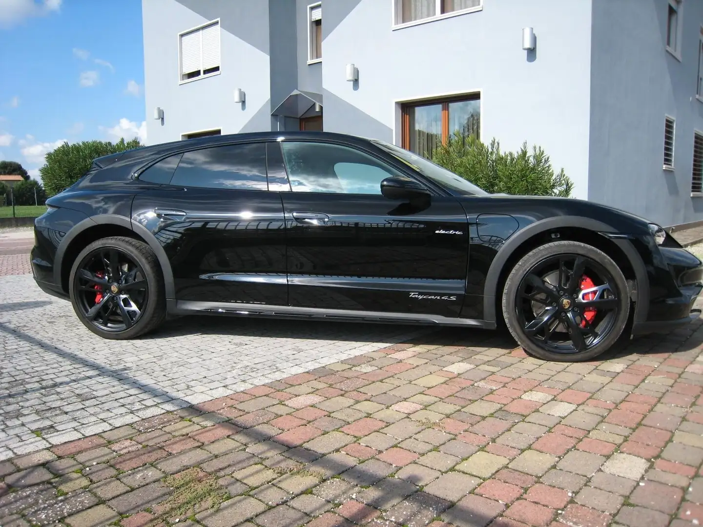 Porsche Taycan Cross Turismo 4S Nero - 1