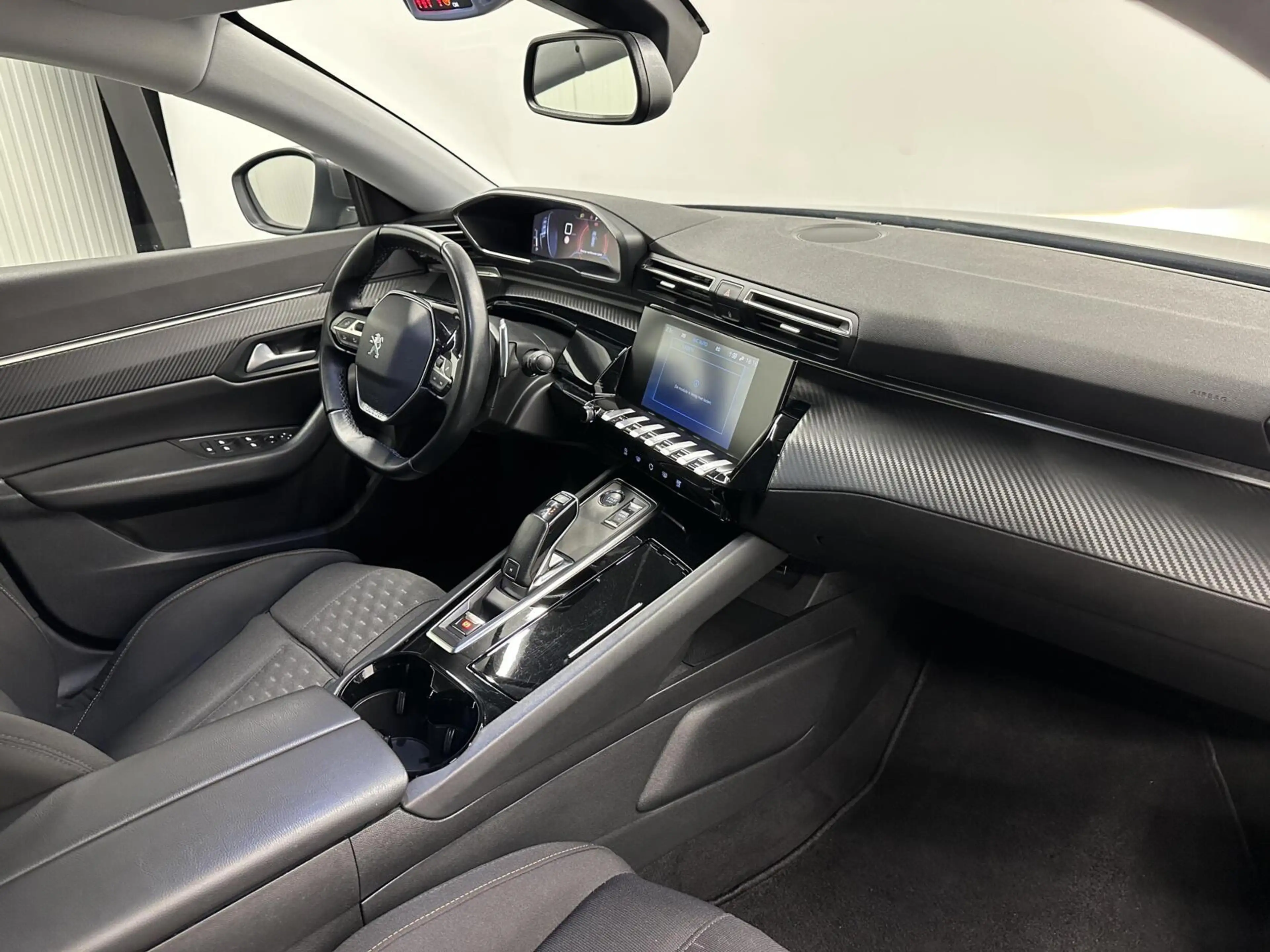 Peugeot 508 SW 1.2 PureTech Blue Lease Active CAMERA CARPLAY N — photo 12