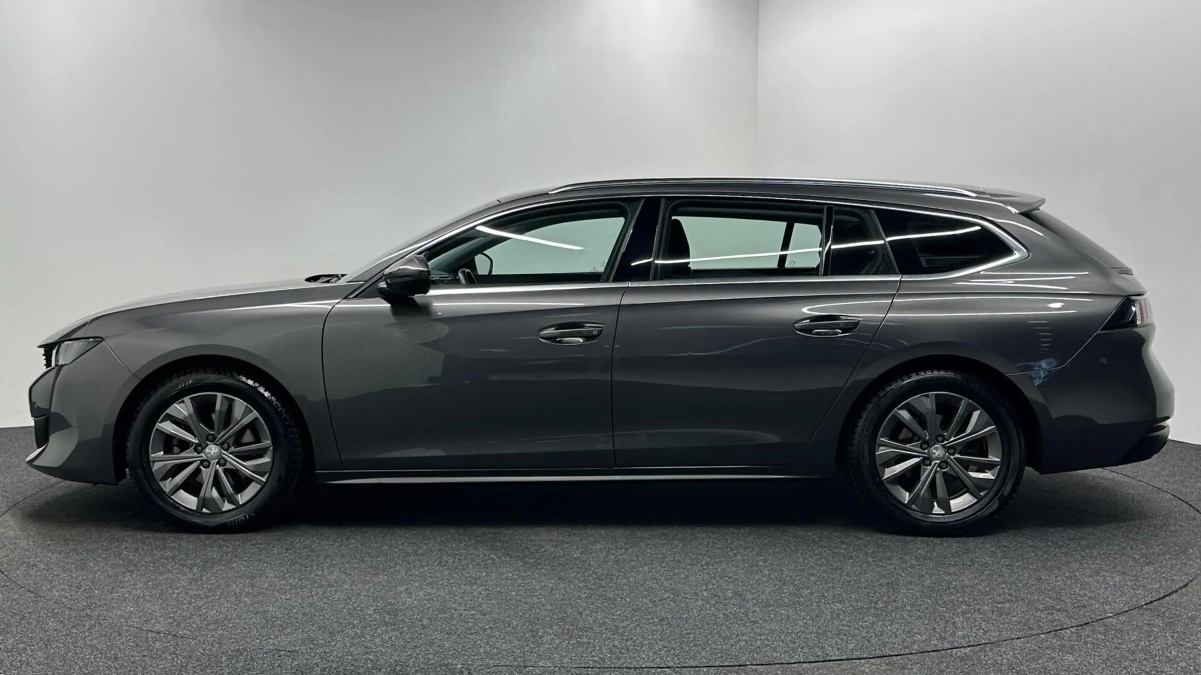 Peugeot 508 SW 1.2 PureTech Blue Lease Active CAMERA CARPLAY N — photo 8