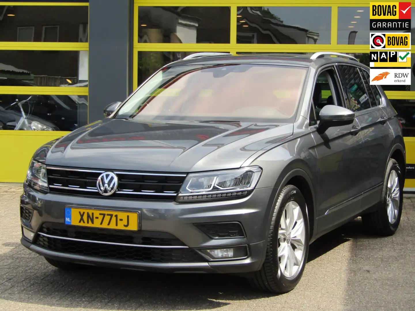 Volkswagen Tiguan 1.5 TSI ACT Highline Grigio - 1