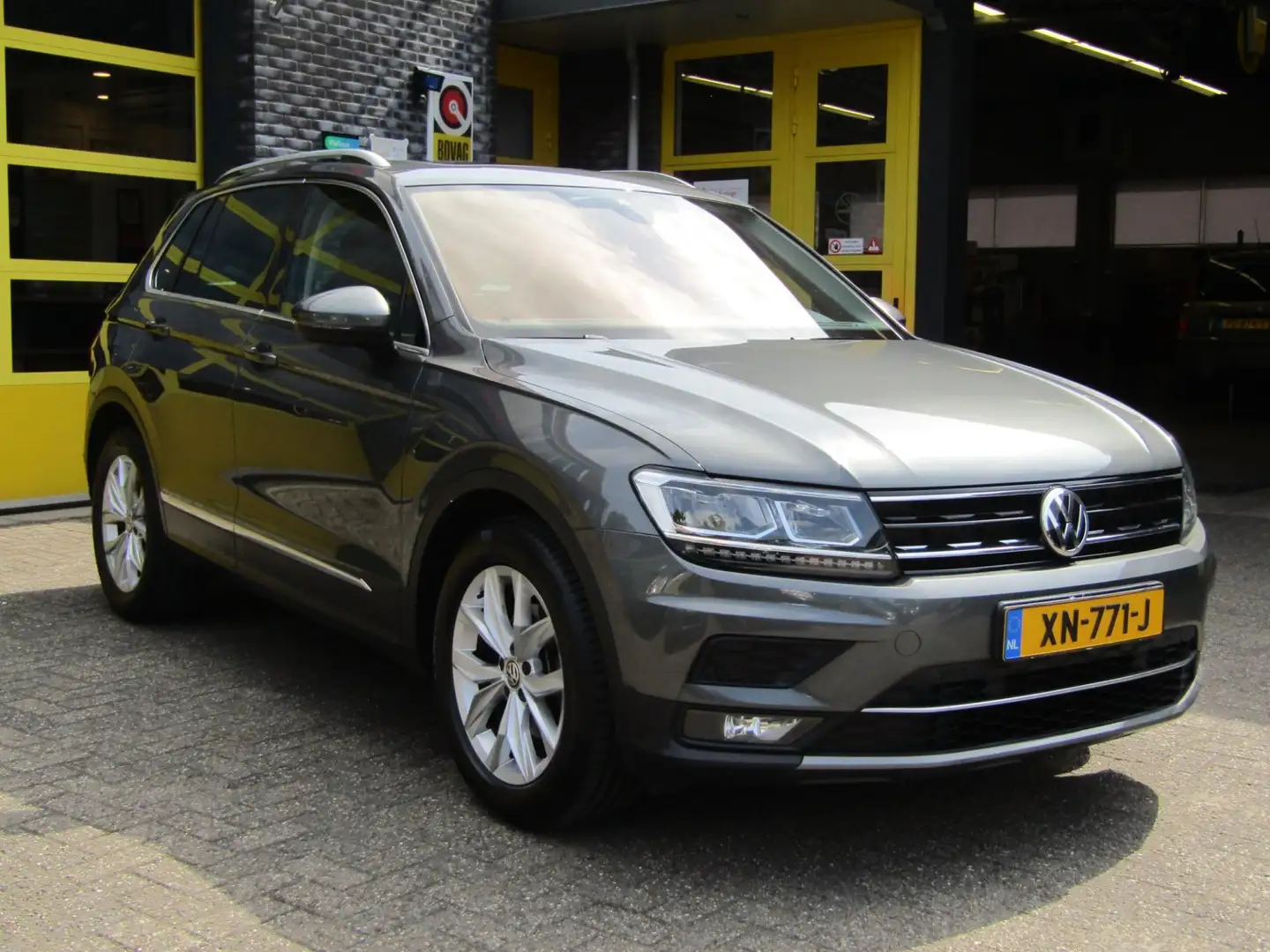 Volkswagen Tiguan 1.5 TSI ACT Highline Grigio - 2