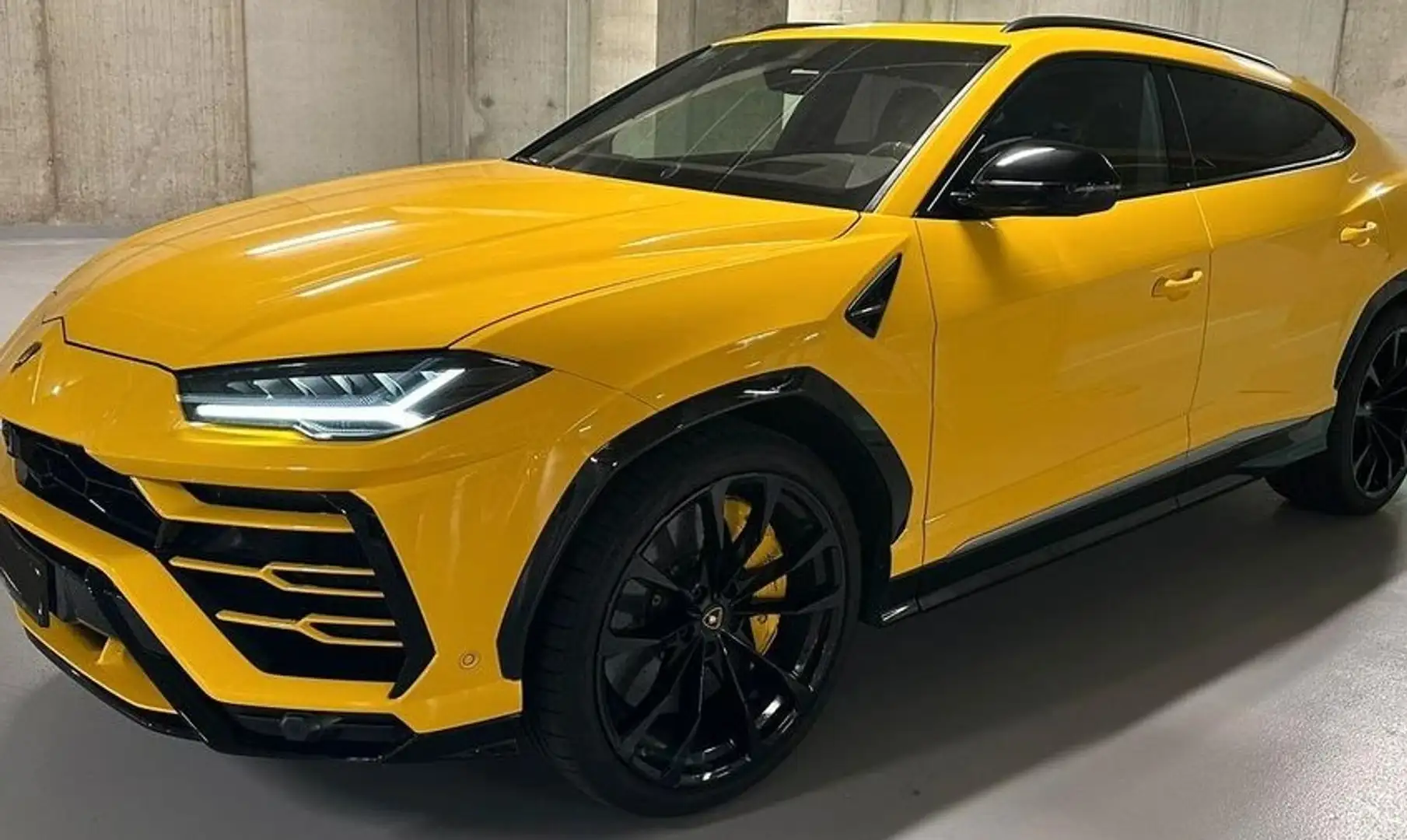 Lamborghini Urus 4.0 V8 Aut. Amarillo - 1