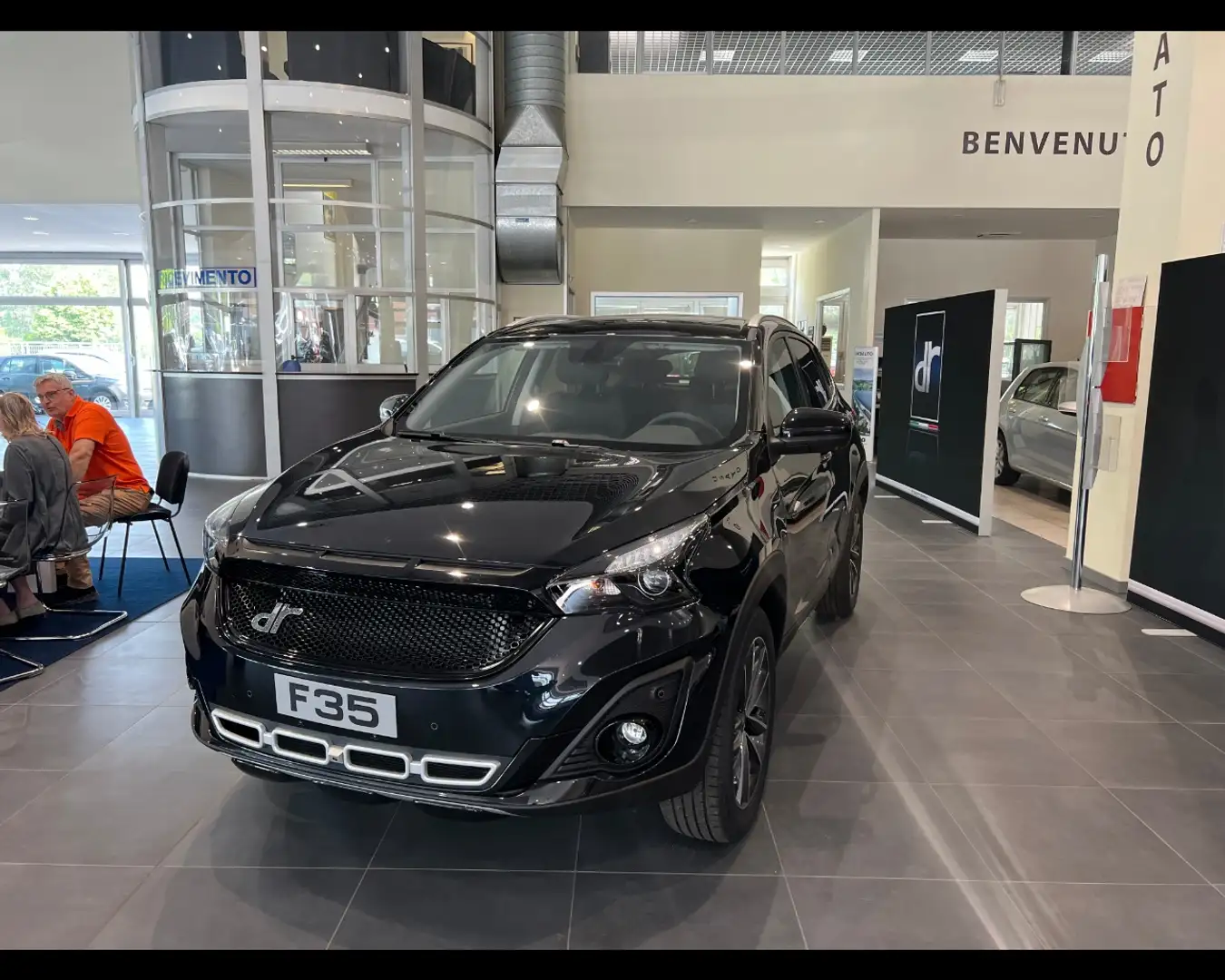 DR Automobiles DR F35 1.5 Turbo Czarny - 1