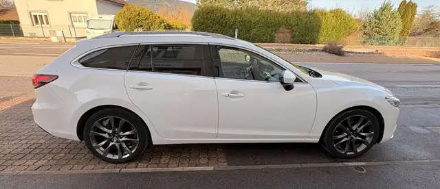 Mazda III Wagon 2.2 Skyactiv-D 175 ch ch Toit ouvrant