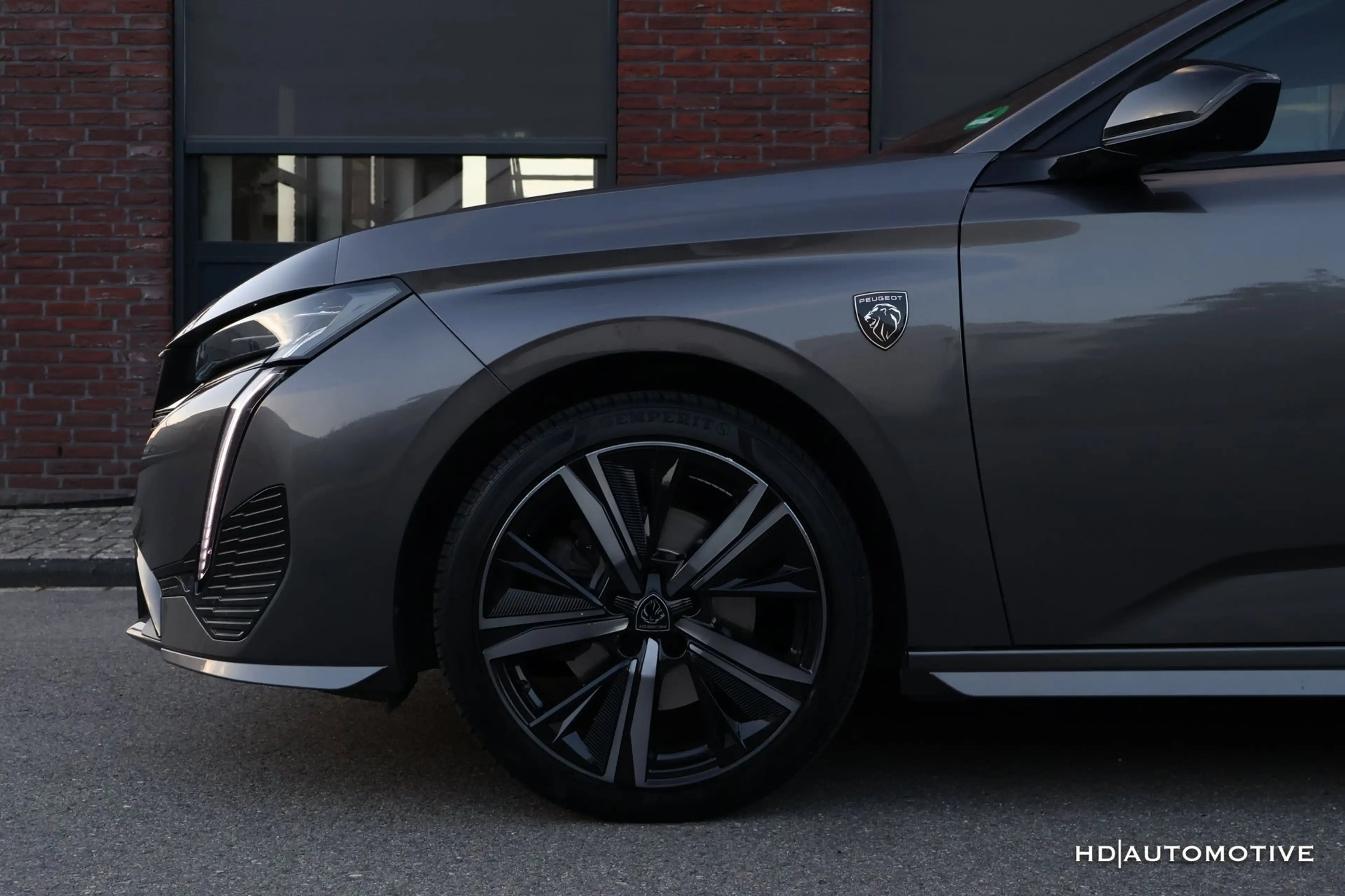 Peugeot 308 SW 1.2 PureTech AUT GT PACK LEDER 360CAM FOCAL — photo 11
