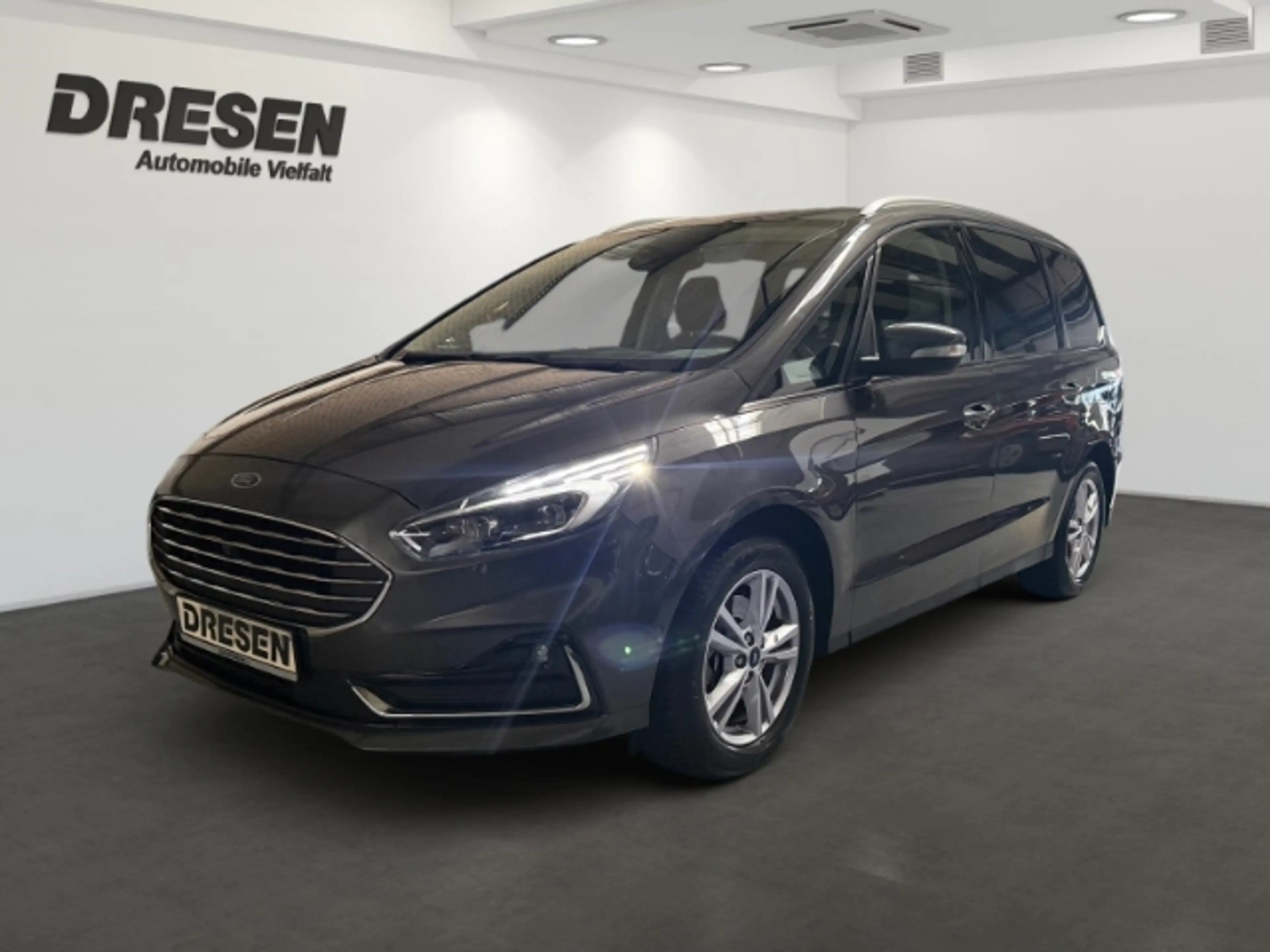 Ford Galaxy Hybrid 2.5 Titanium Kamera+Navi+DAB+Carplay